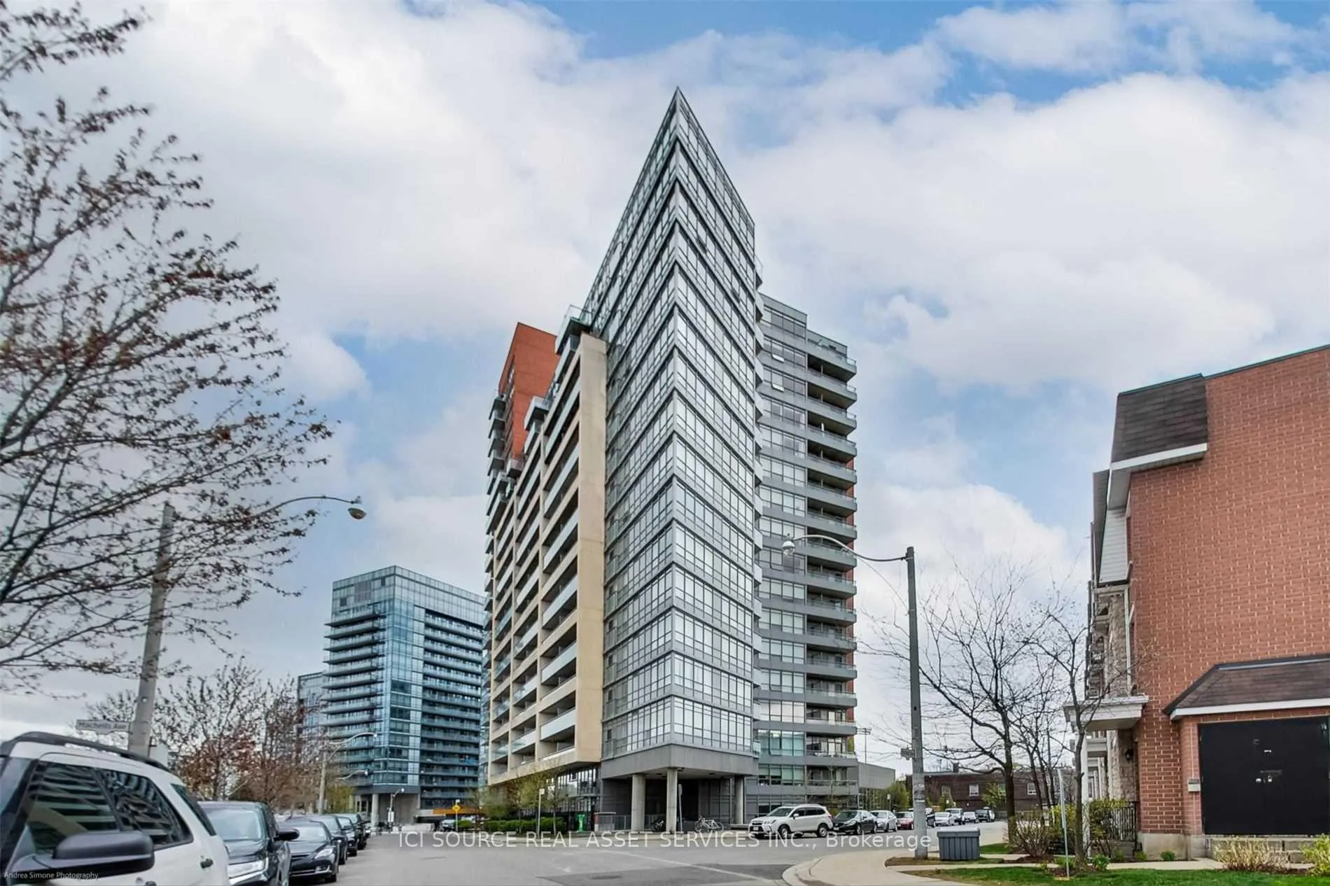 Photo 14 of Unit 1025, 38 Joe Shuster Way, Toronto, South Parkdale — HOMEH