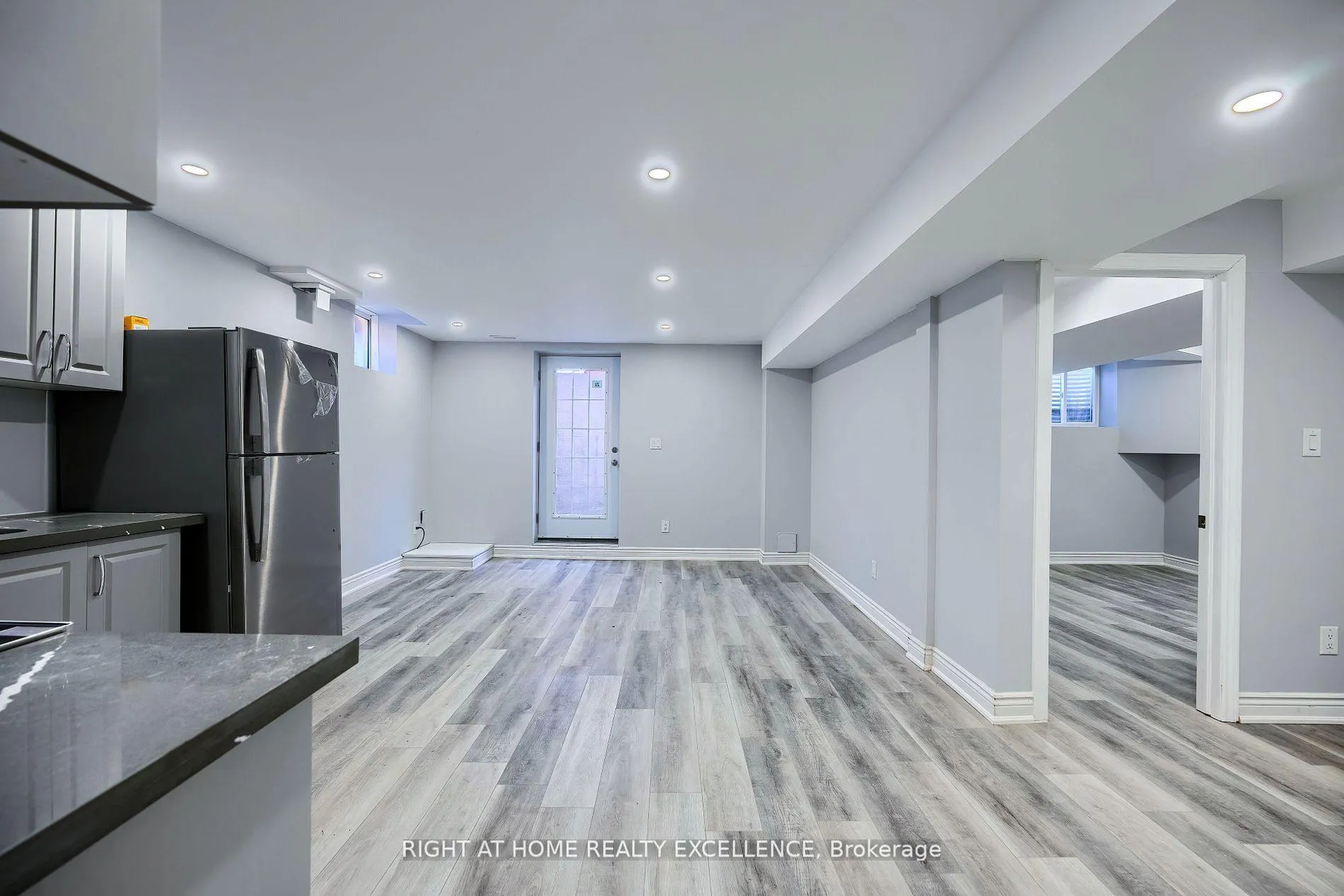 Photo 8 of Unit Lower, 36 Elverton Crescent, Brampton, Northwest Brampton — HOMEH