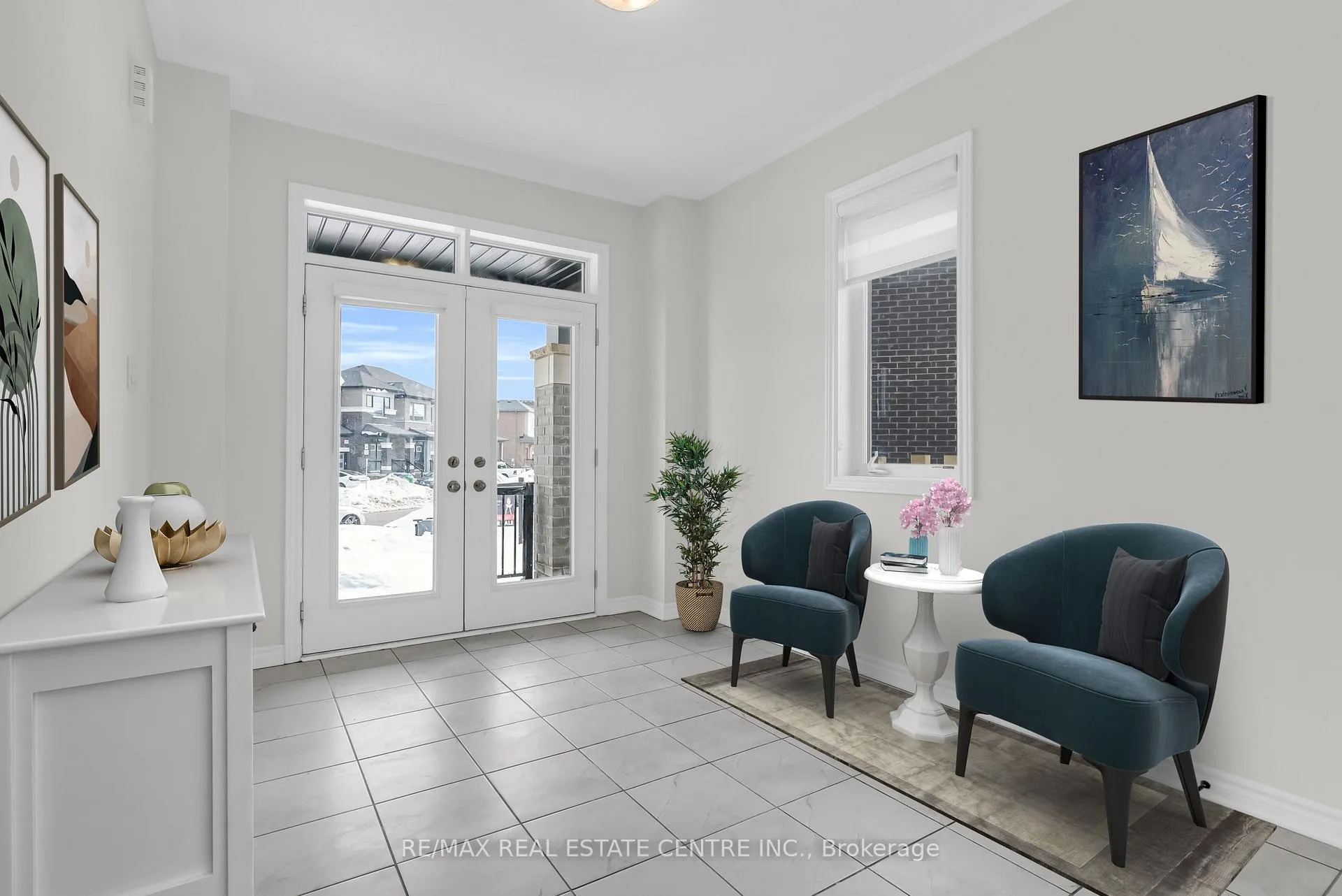 Photo 5 of 22 Spinland Street, Caledon, Rural Caledon — HOMEH