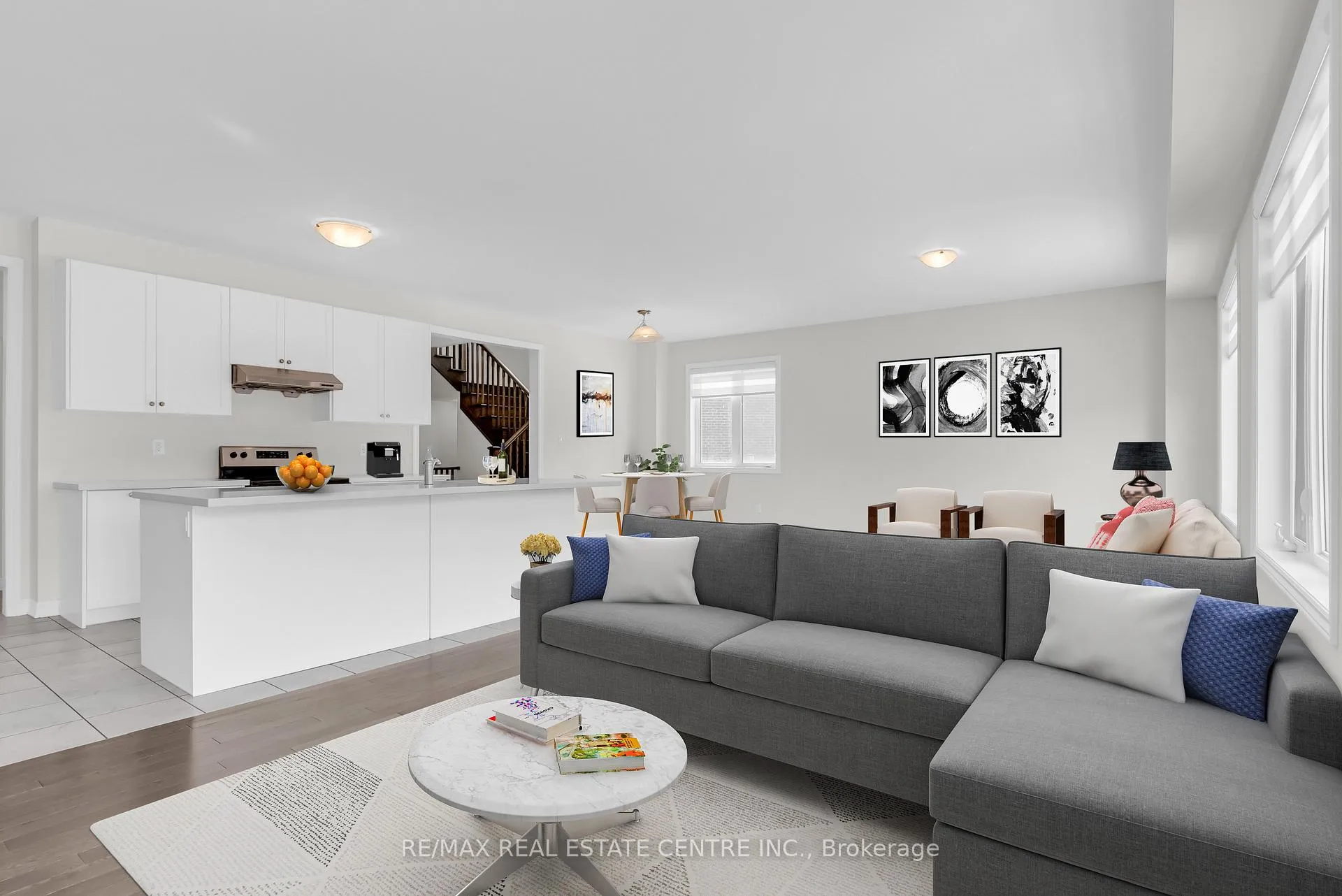 Photo 11 of 22 Spinland Street, Caledon, Rural Caledon — HOMEH