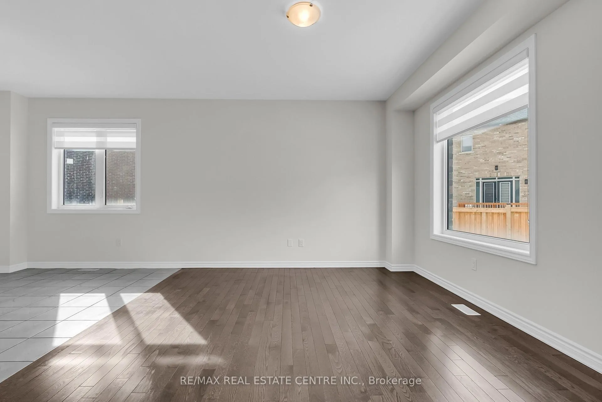 Photo 14 of 22 Spinland Street, Caledon, Rural Caledon — HOMEH