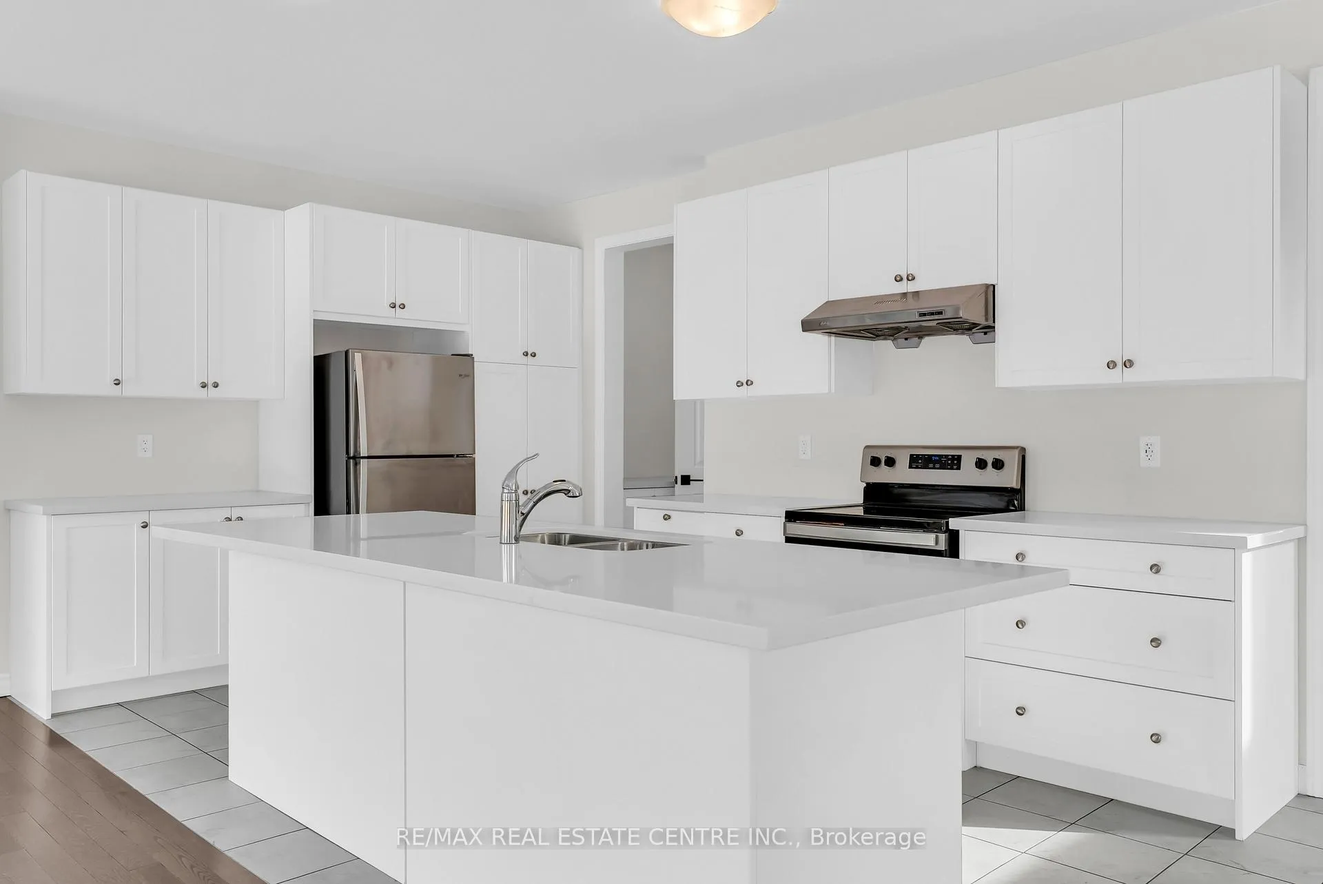 Photo 22 of 22 Spinland Street, Caledon, Rural Caledon — HOMEH
