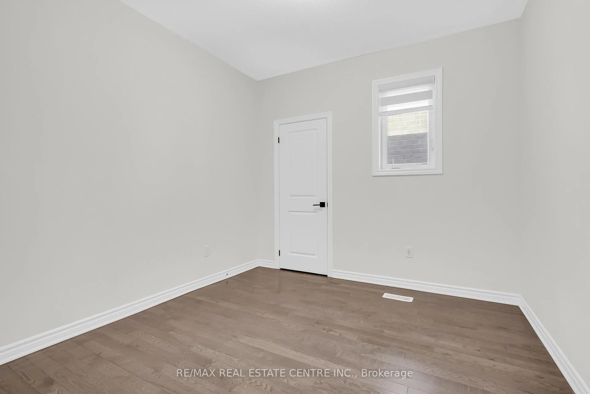 Photo 39 of 22 Spinland Street, Caledon, Rural Caledon — HOMEH
