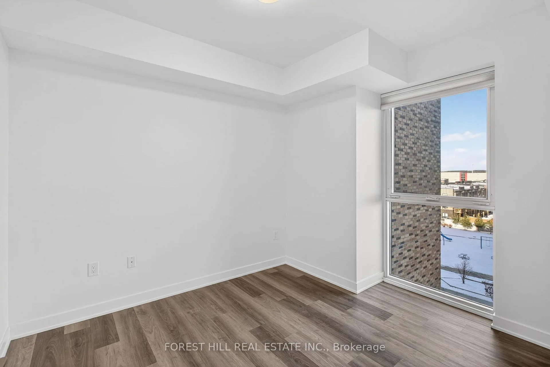 Photo 10 of Unit 529, 100 Eagle Rock Way, Vaughan, Rural Vaughan — HOMEH