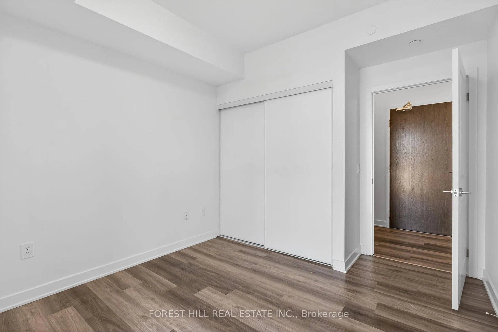 Photo 21 of Unit 529, 100 Eagle Rock Way, Vaughan, Rural Vaughan — HOMEH