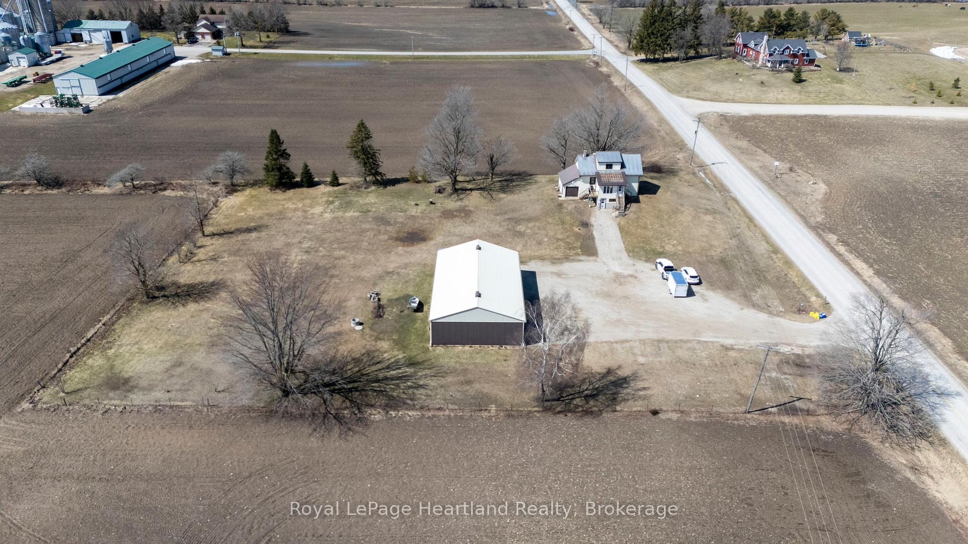 Photo 1 of 8558 Concession Rd 6, Mapleton, Rural Mapleton — HOMEH