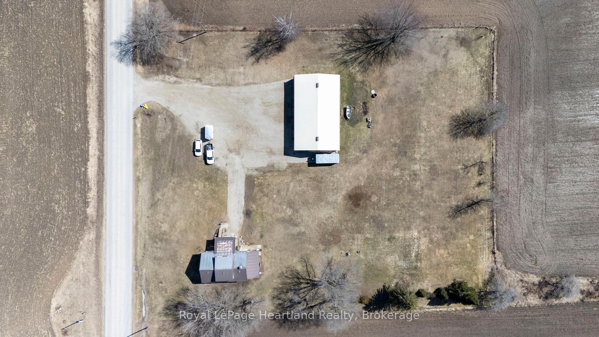 Photo 2 of 8558 Concession Rd 6, Mapleton, Rural Mapleton — HOMEH