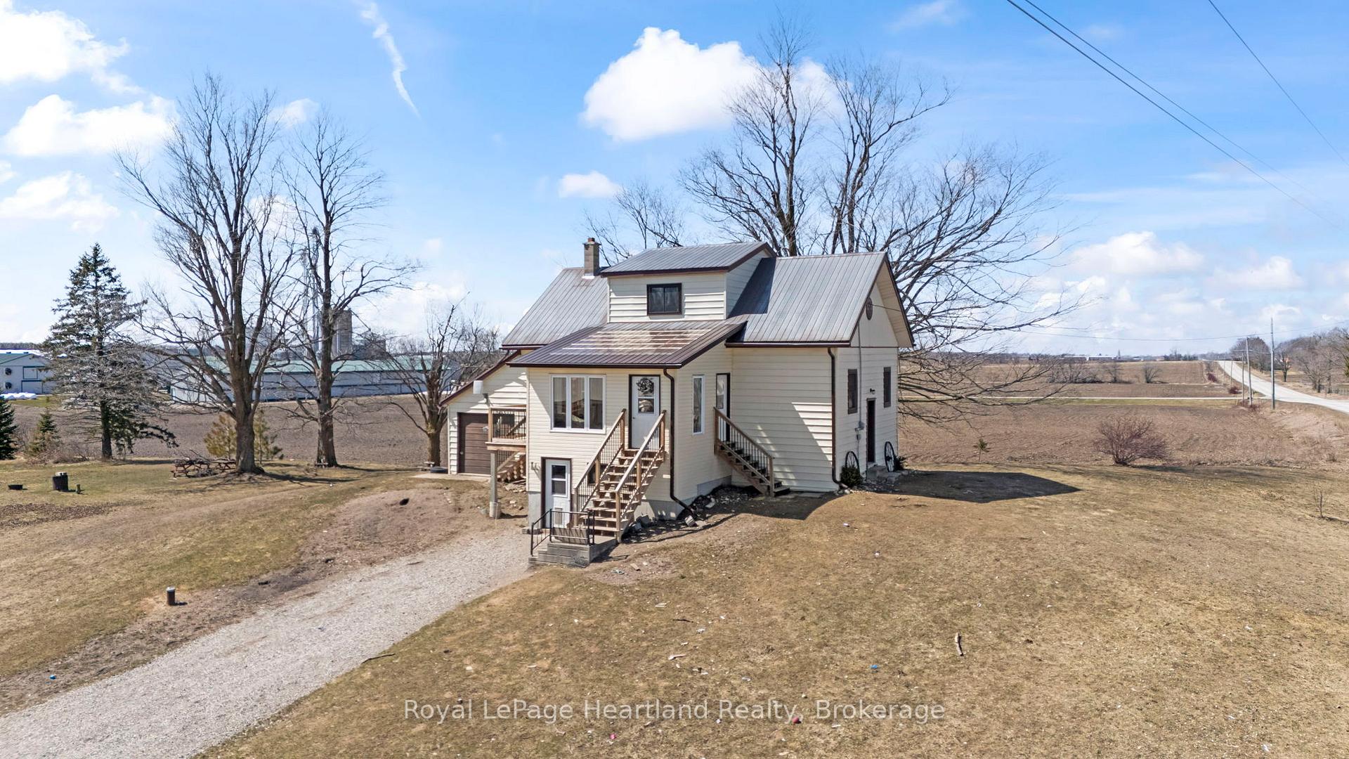Photo 6 of 8558 Concession Rd 6, Mapleton, Rural Mapleton — HOMEH