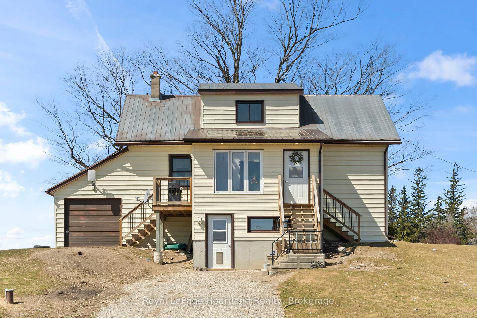 Photo 8 of 8558 Concession Rd 6, Mapleton, Rural Mapleton — HOMEH