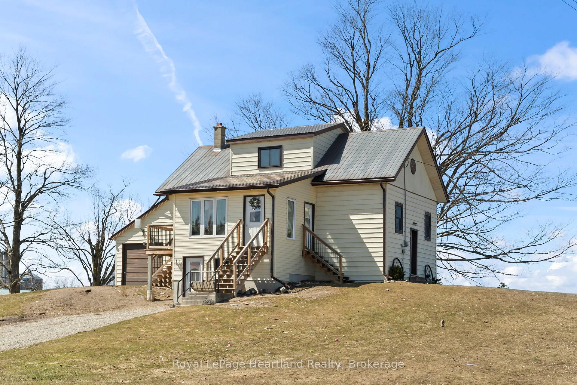 Photo 9 of 8558 Concession Rd 6, Mapleton, Rural Mapleton — HOMEH