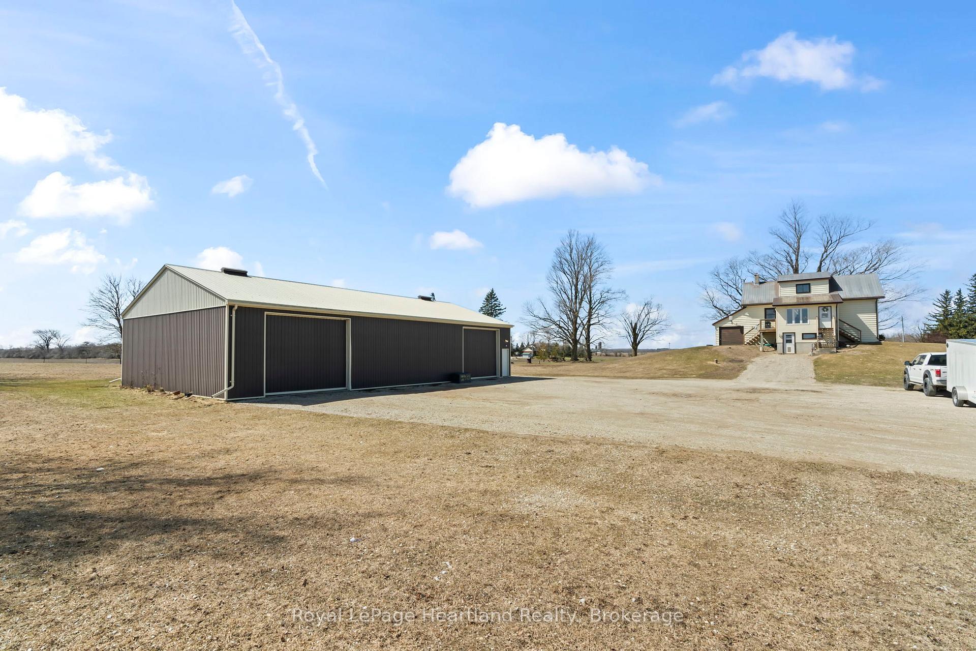 Photo 25 of 8558 Concession Rd 6, Mapleton, Rural Mapleton — HOMEH