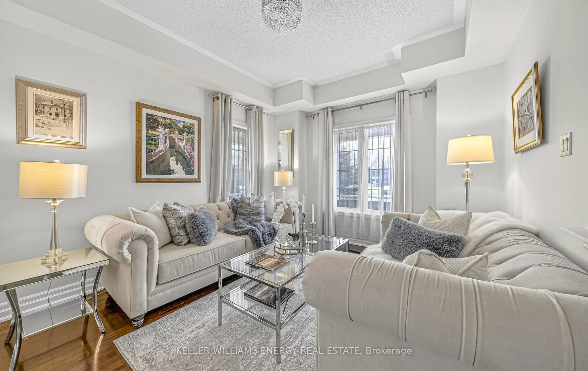 Photo 6 of 972 Greenleaf Circle, Oshawa, Taunton — HOMEH