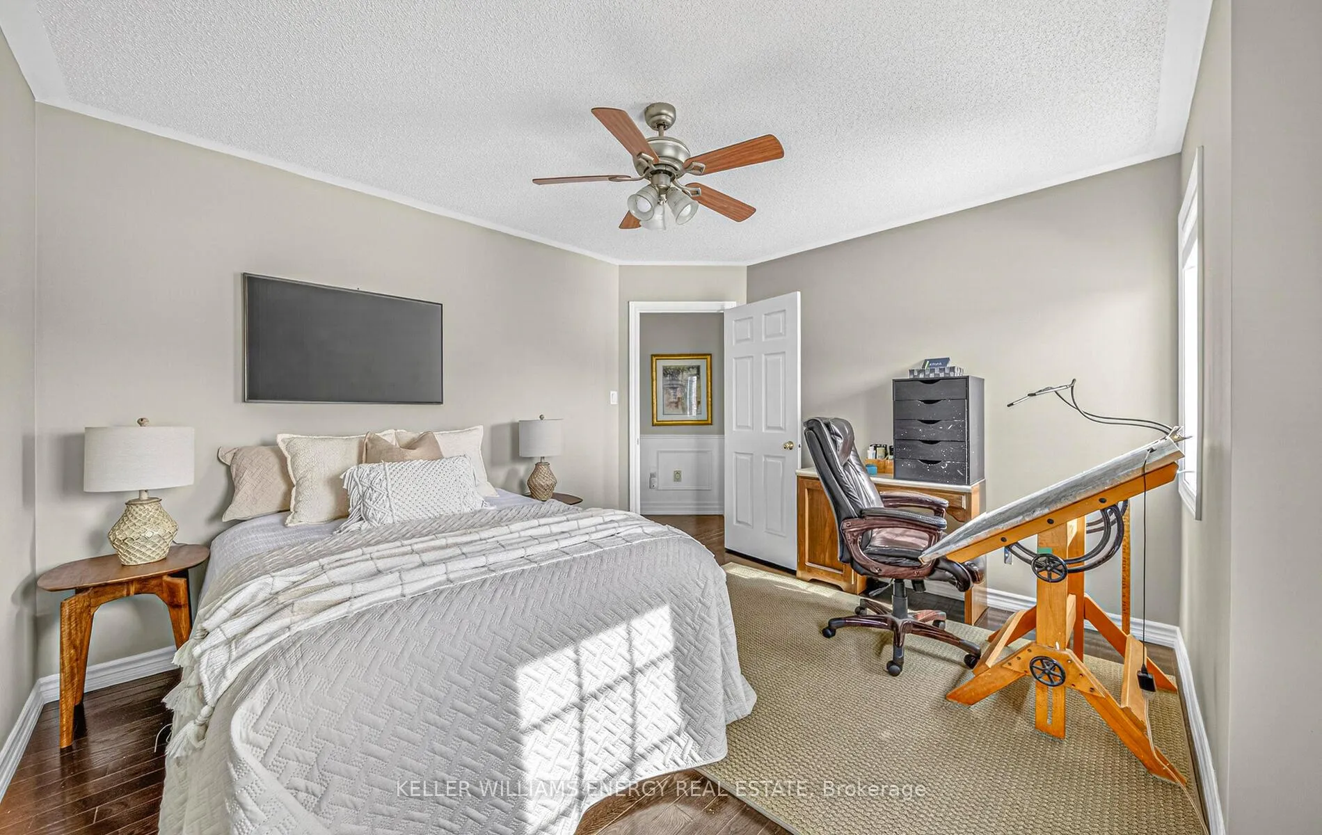 Photo 23 of 972 Greenleaf Circle, Oshawa, Taunton — HOMEH