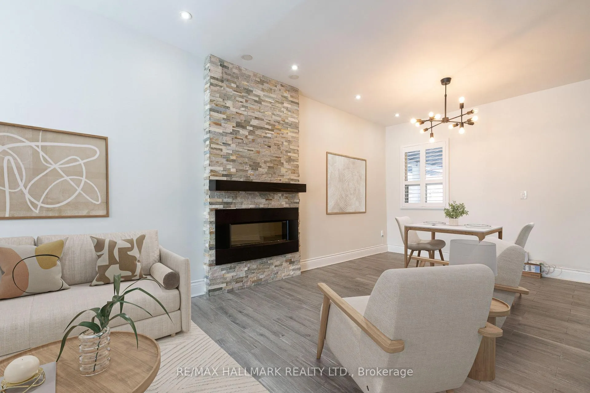 Photo 14 of 908 Eastern Avenue, Toronto, Greenwood-Coxwell — HOMEH