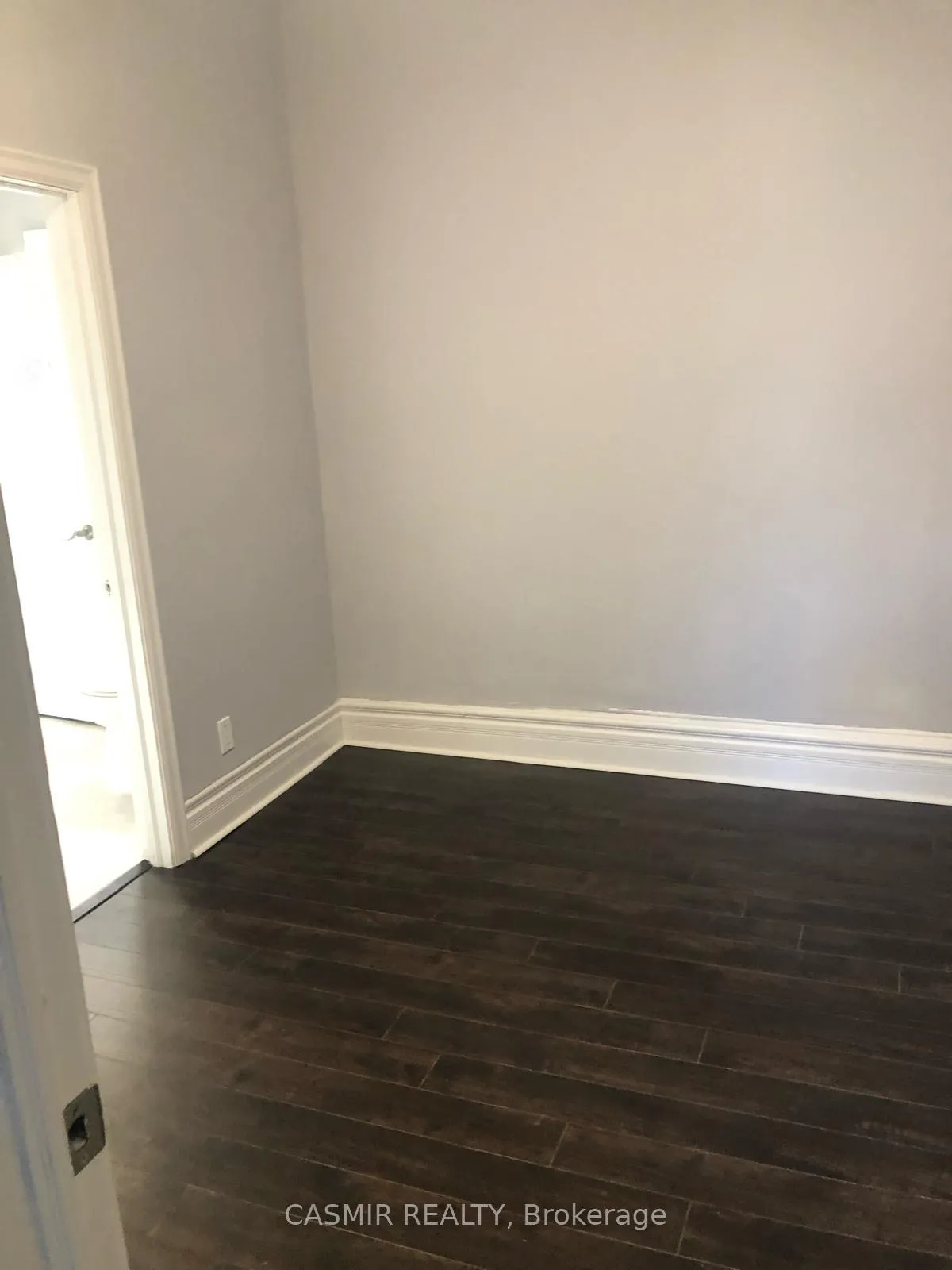 Photo 4 of Unit 1, 104 Albert Street, Oshawa, Central — HOMEH