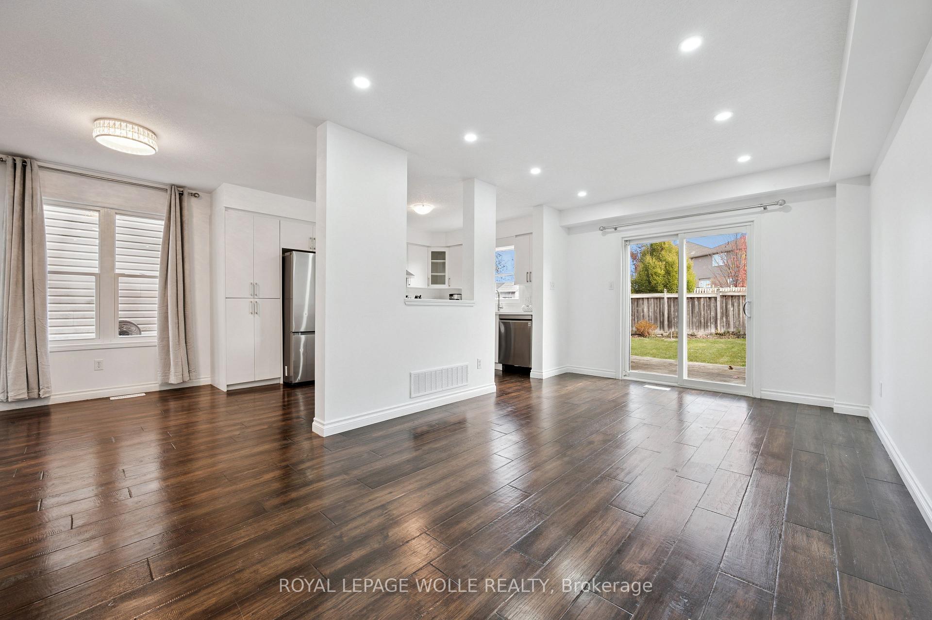 Photo 7 of 114 Woodbine Avenue, Kitchener — HOMEH