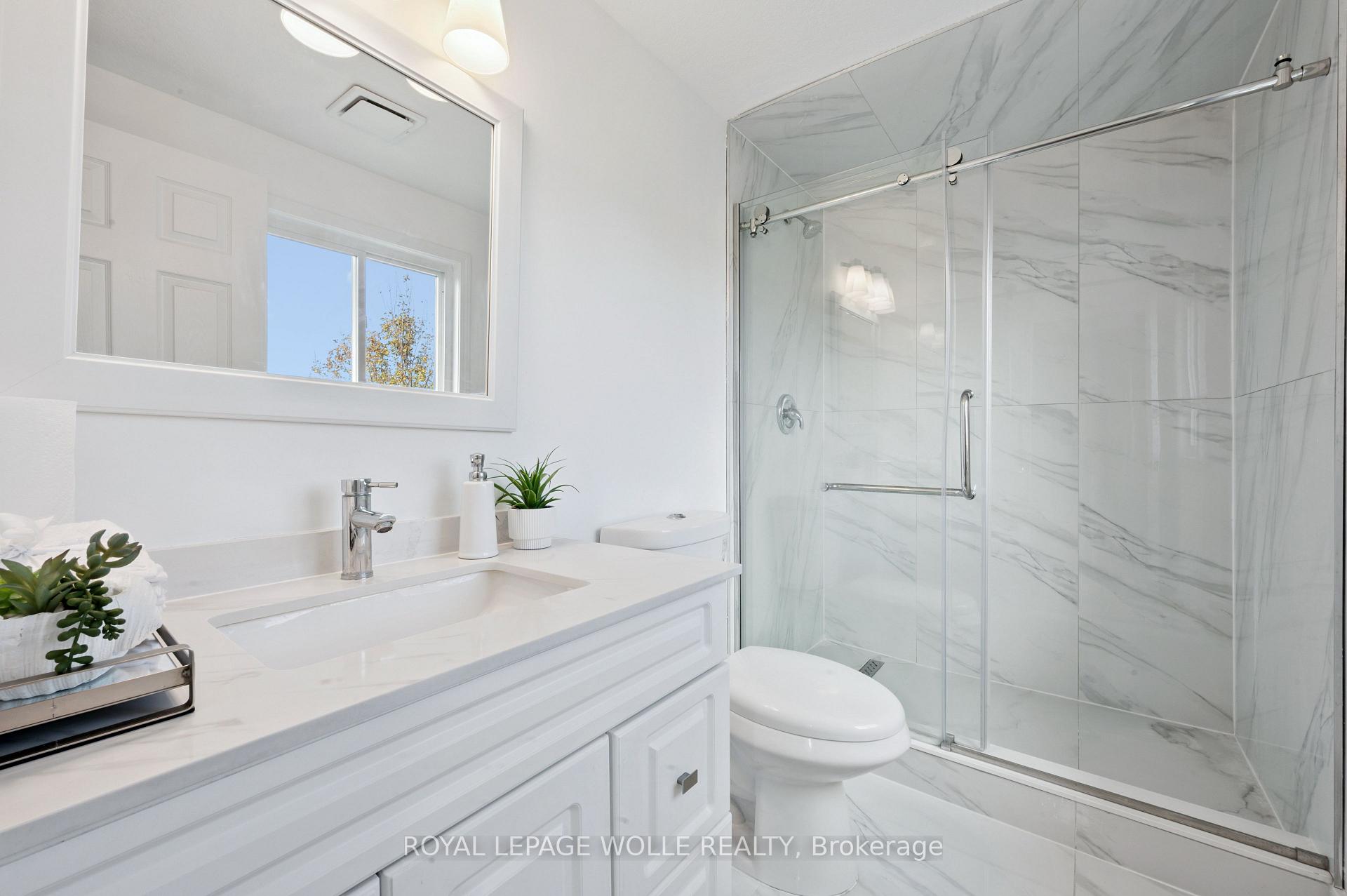 Photo 24 of 114 Woodbine Avenue, Kitchener — HOMEH