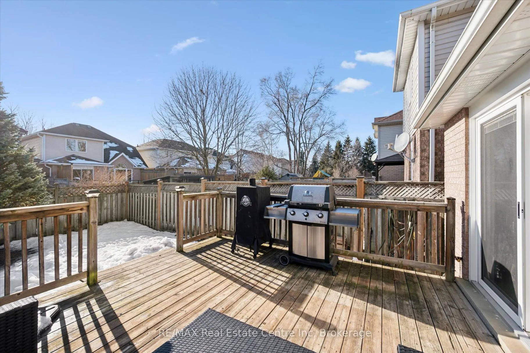 Photo 17 of 61 Gaw Crescent, Guelph, Pineridge/Westminster Woods — HOMEH