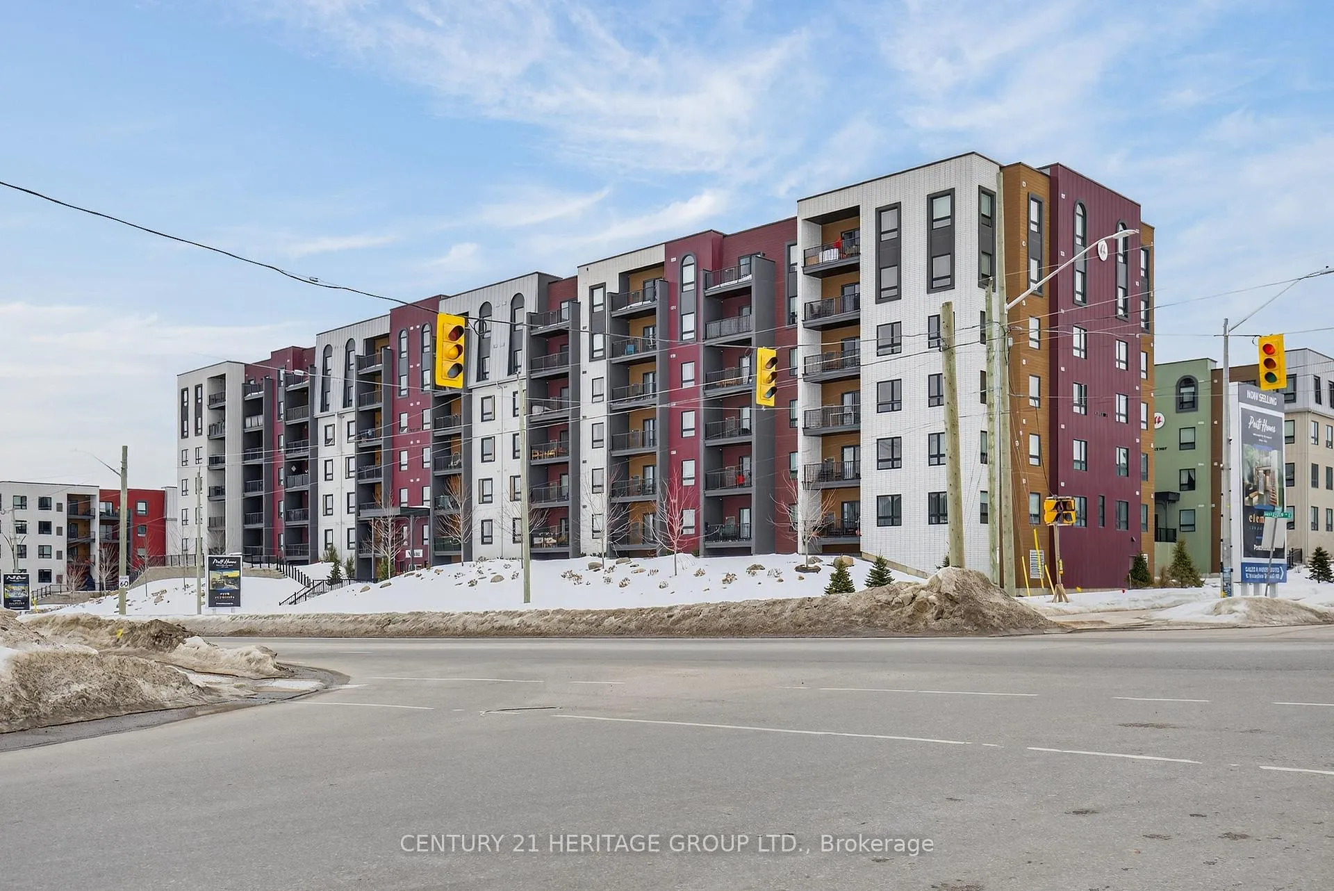 Photo 1 of 4 Spice Way, Barrie, Rural Barrie Southeast — HOMEH