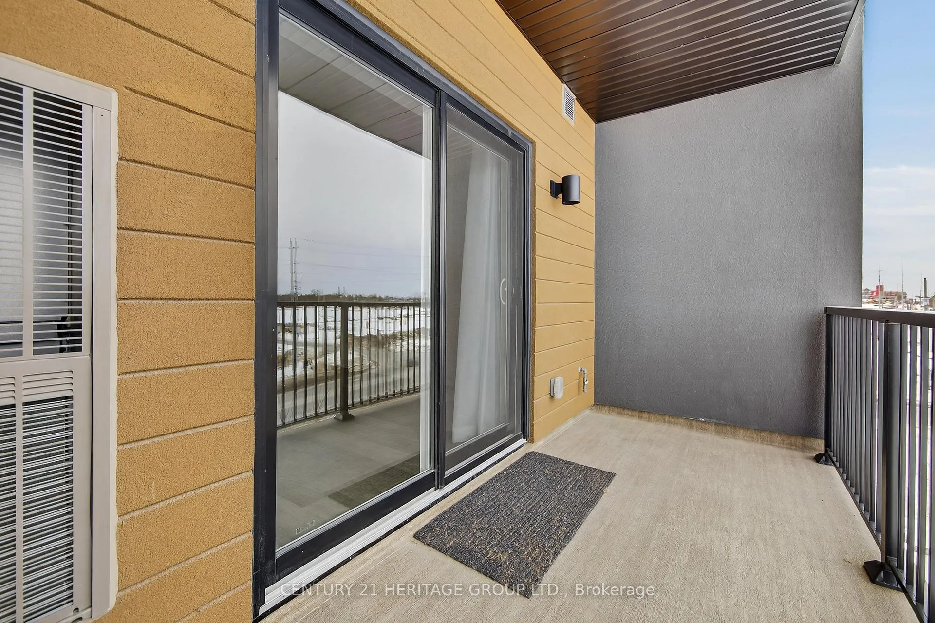 Photo 23 of 4 Spice Way, Barrie, Rural Barrie Southeast — HOMEH