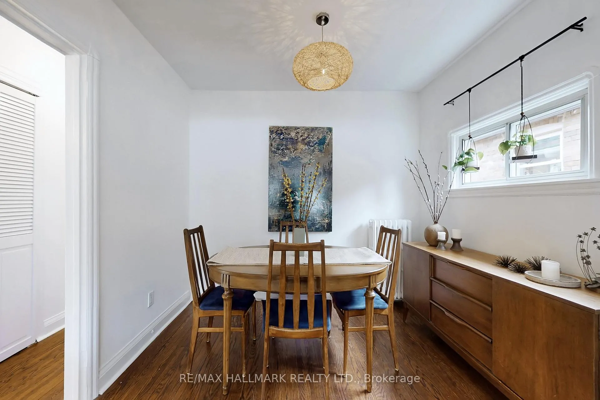 Photo 12 of 38 Wildwood Crescent, Toronto, Woodbine Corridor — HOMEH