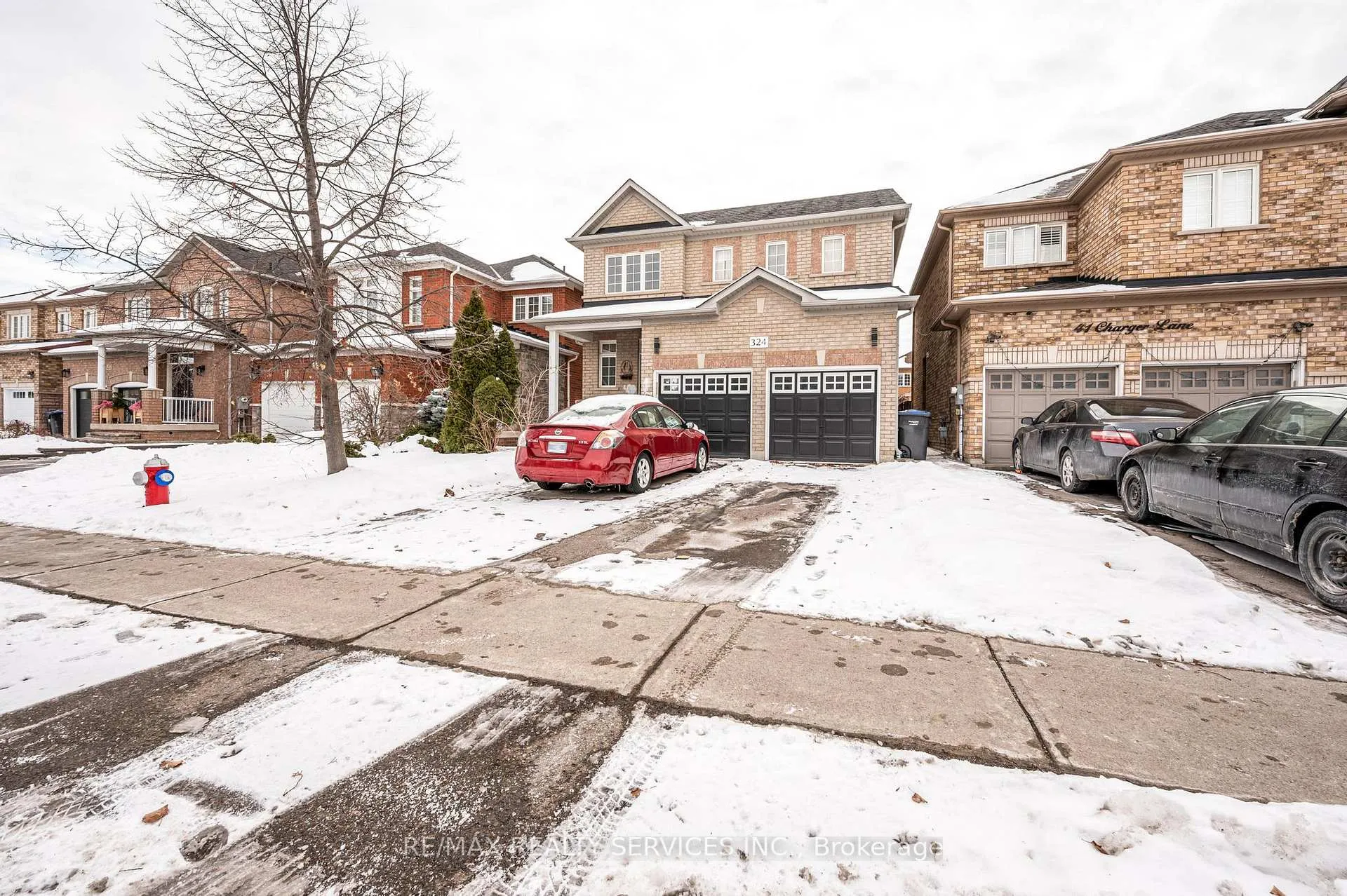 Photo 3 of Unit BSMT, 324 Brisdale Drive, Brampton, Fletcher's Meadow — HOMEH