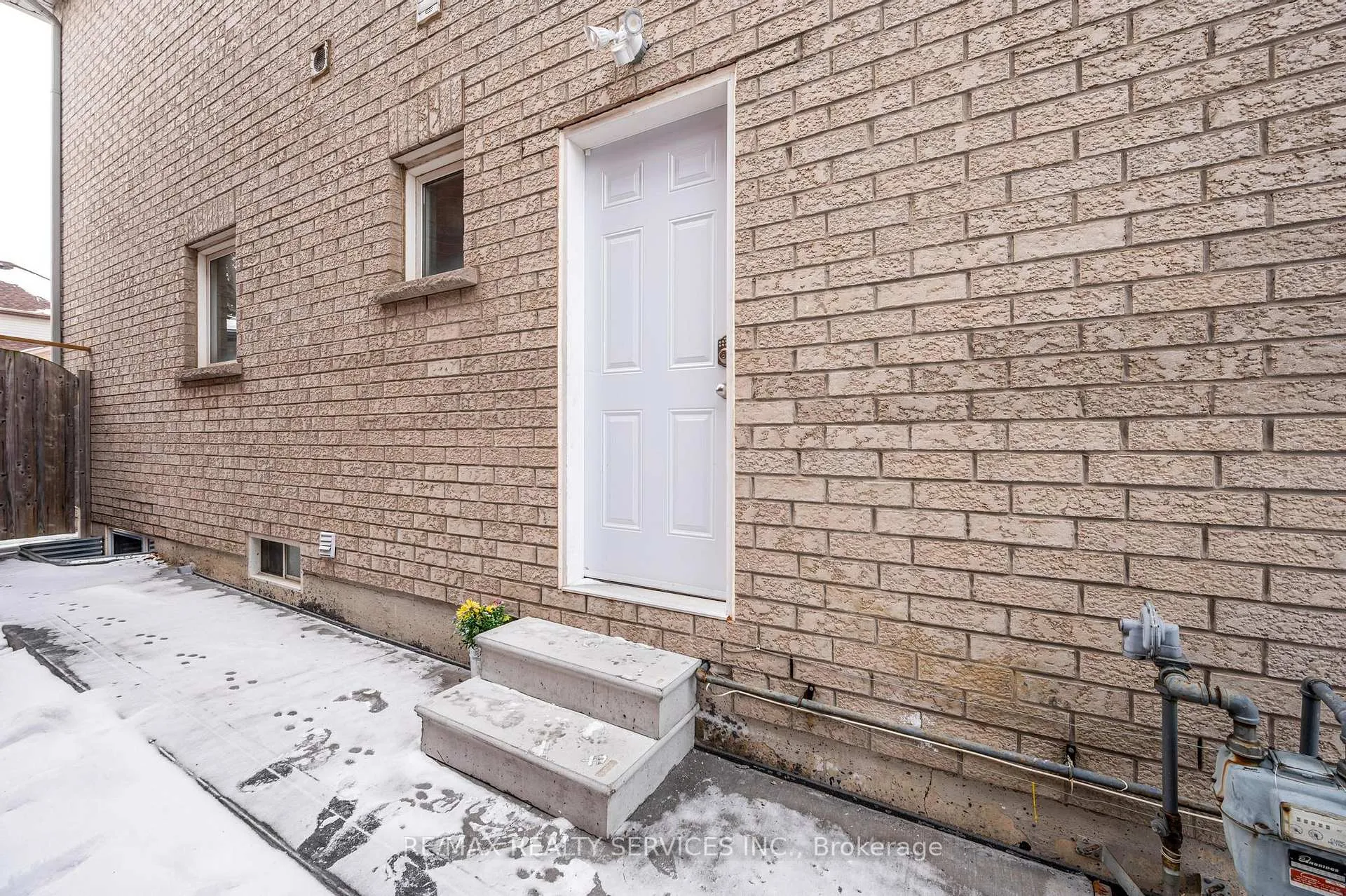 Photo 7 of Unit BSMT, 324 Brisdale Drive, Brampton, Fletcher's Meadow — HOMEH