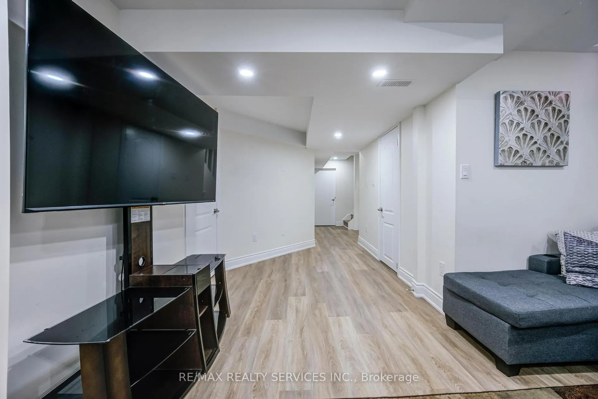 Photo 11 of Unit BSMT, 324 Brisdale Drive, Brampton, Fletcher's Meadow — HOMEH
