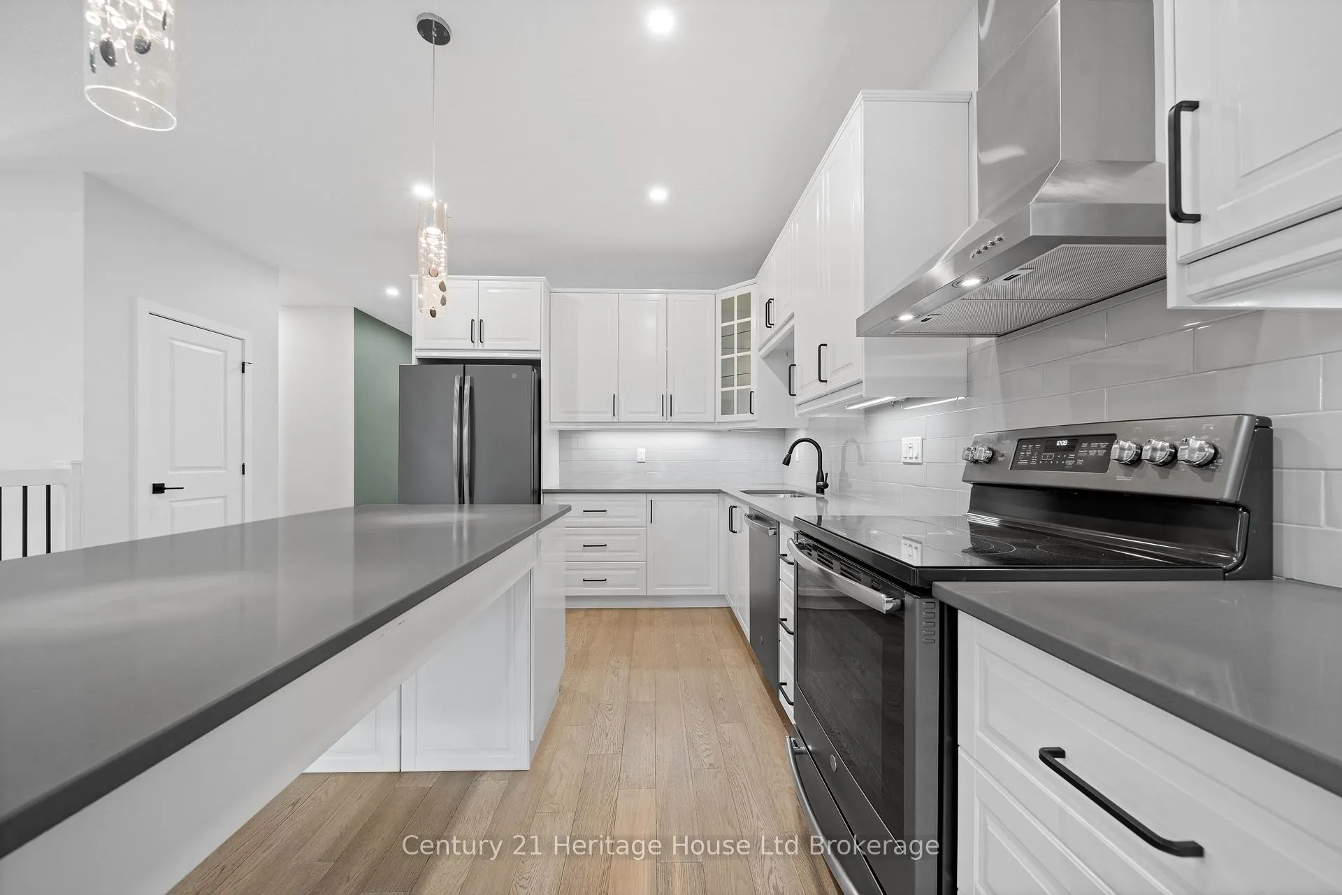 Photo 12 of Unit 36, 4700 Hamilton Road, Thames Centre, Rural Thames Centre — HOMEH