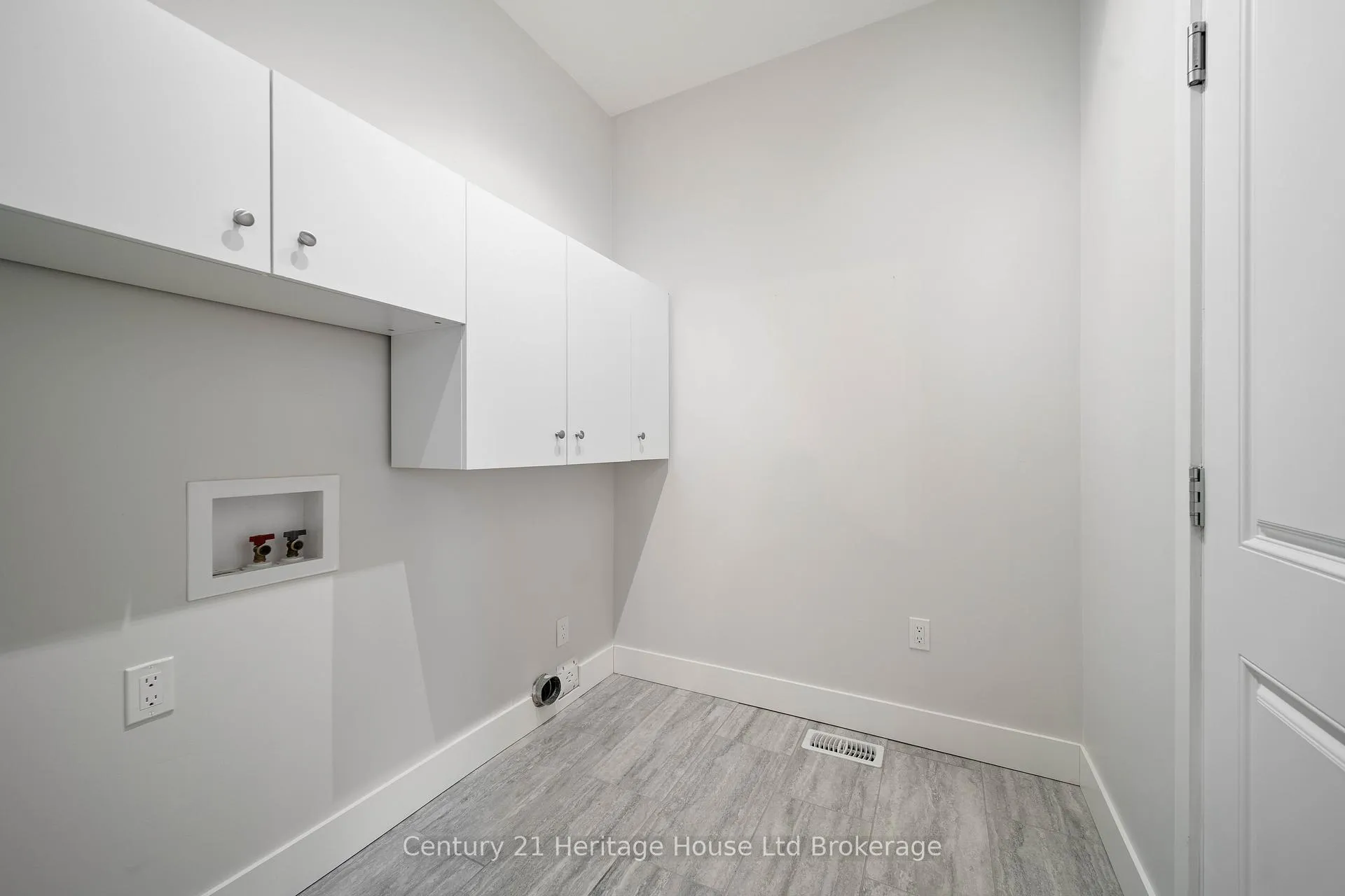 Photo 27 of Unit 36, 4700 Hamilton Road, Thames Centre, Rural Thames Centre — HOMEH
