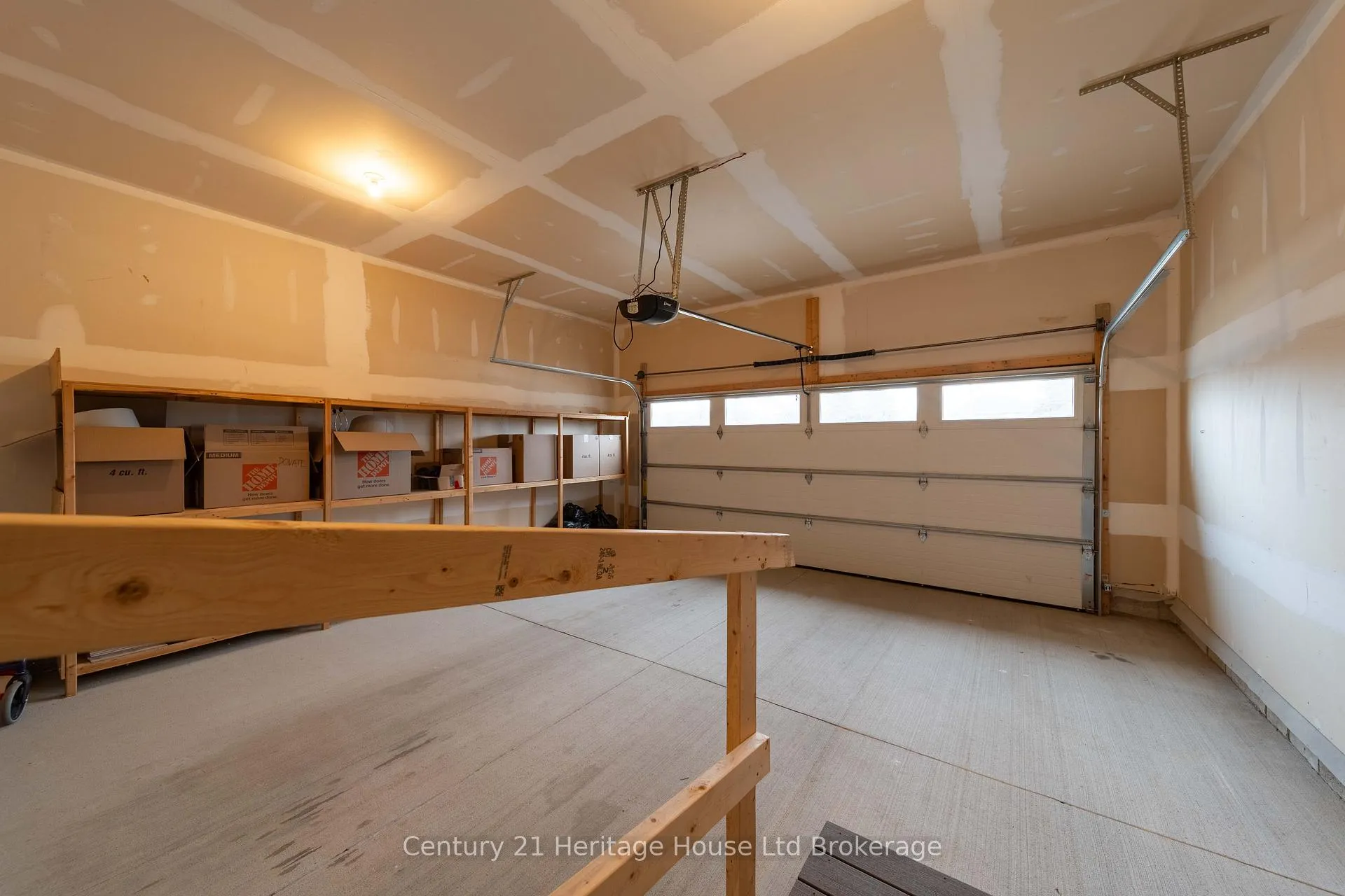 Photo 32 of Unit 36, 4700 Hamilton Road, Thames Centre, Rural Thames Centre — HOMEH
