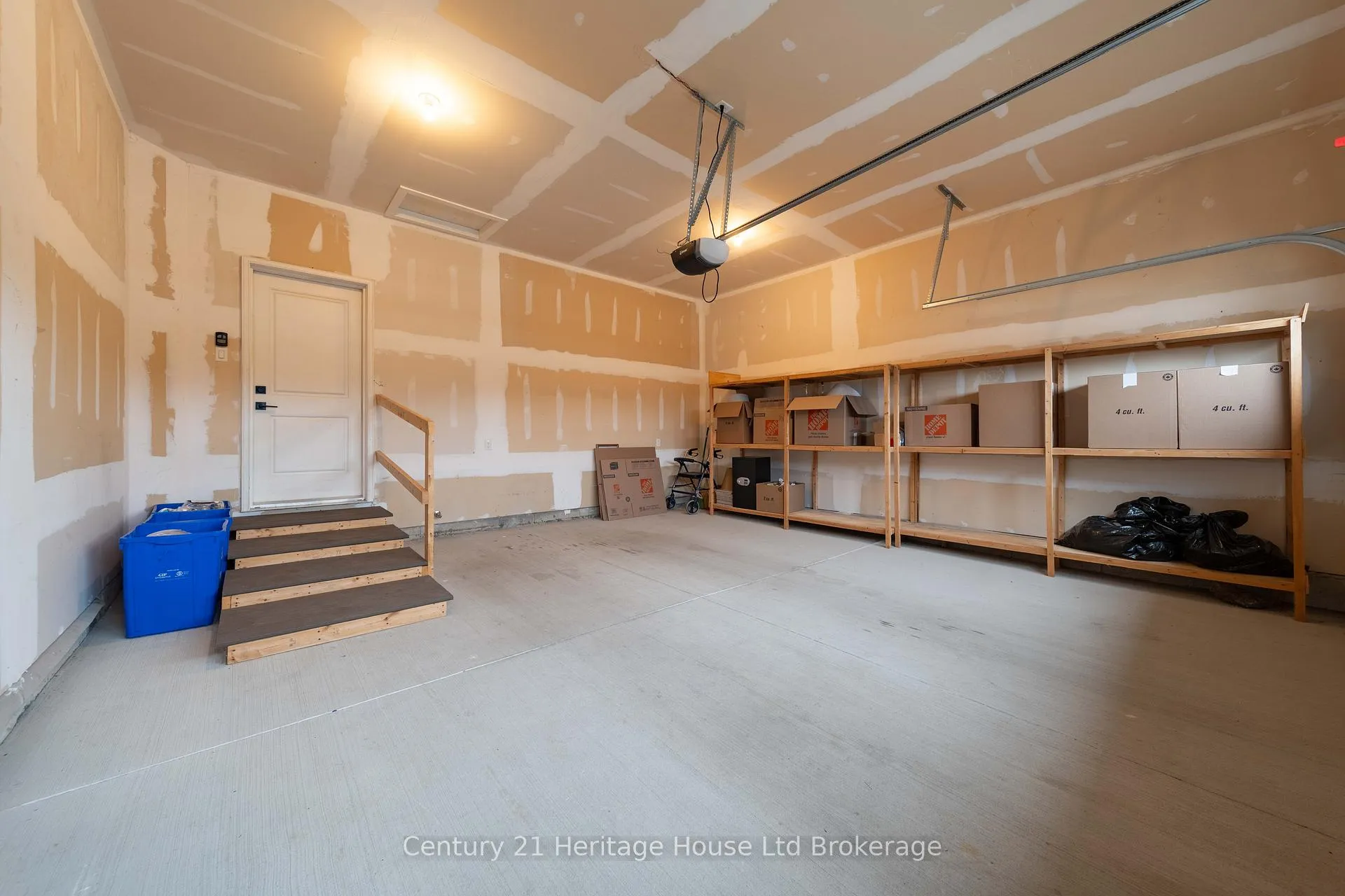 Photo 33 of Unit 36, 4700 Hamilton Road, Thames Centre, Rural Thames Centre — HOMEH