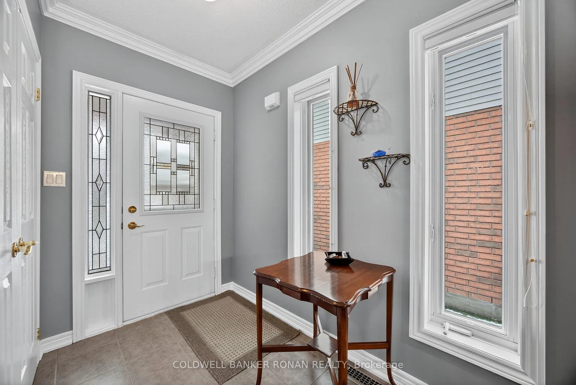 Photo 5 of 6 Via Amici, New Tecumseth, Rural New Tecumseth — HOMEH