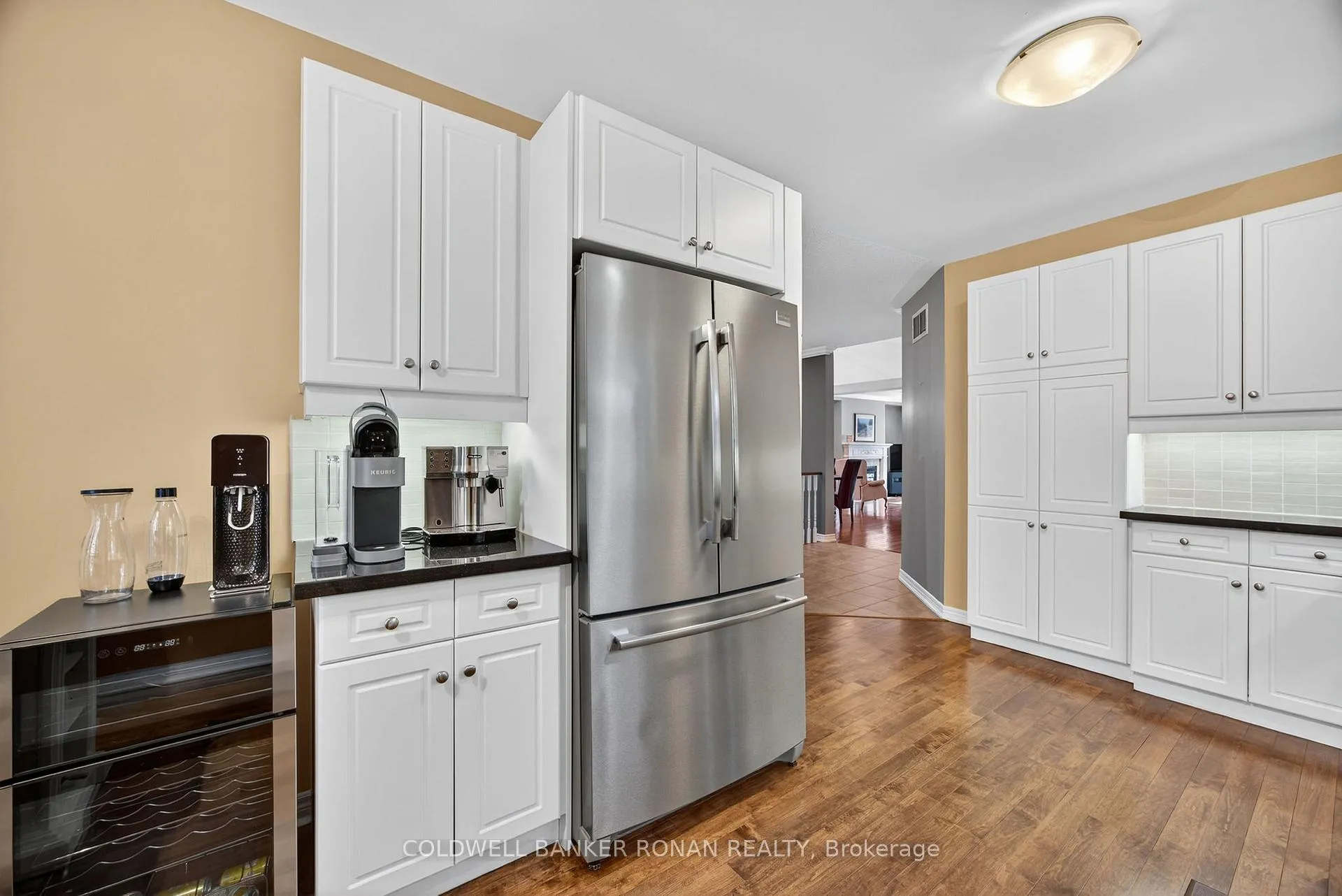 Photo 14 of 6 Via Amici, New Tecumseth, Rural New Tecumseth — HOMEH