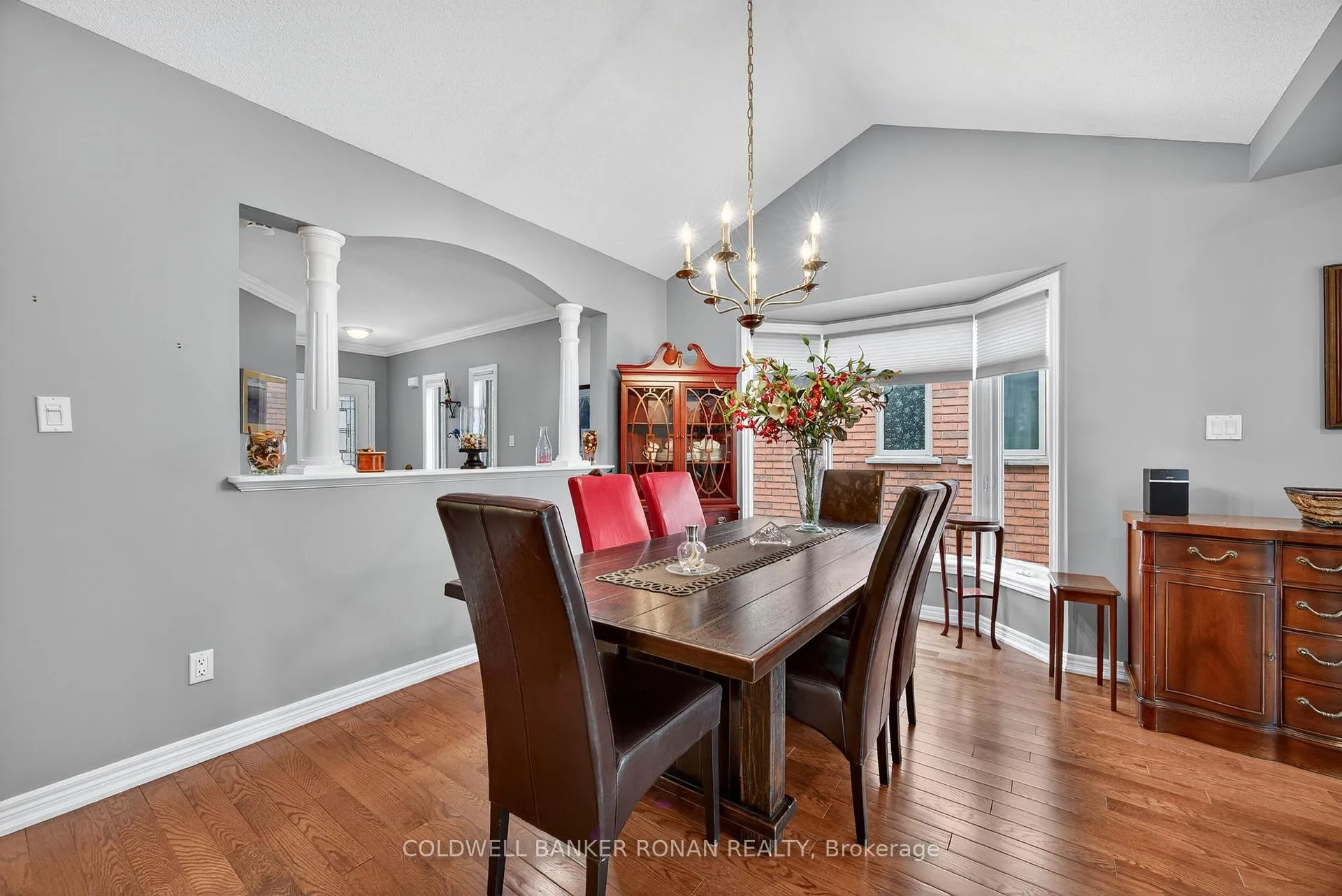 Photo 15 of 6 Via Amici, New Tecumseth, Rural New Tecumseth — HOMEH