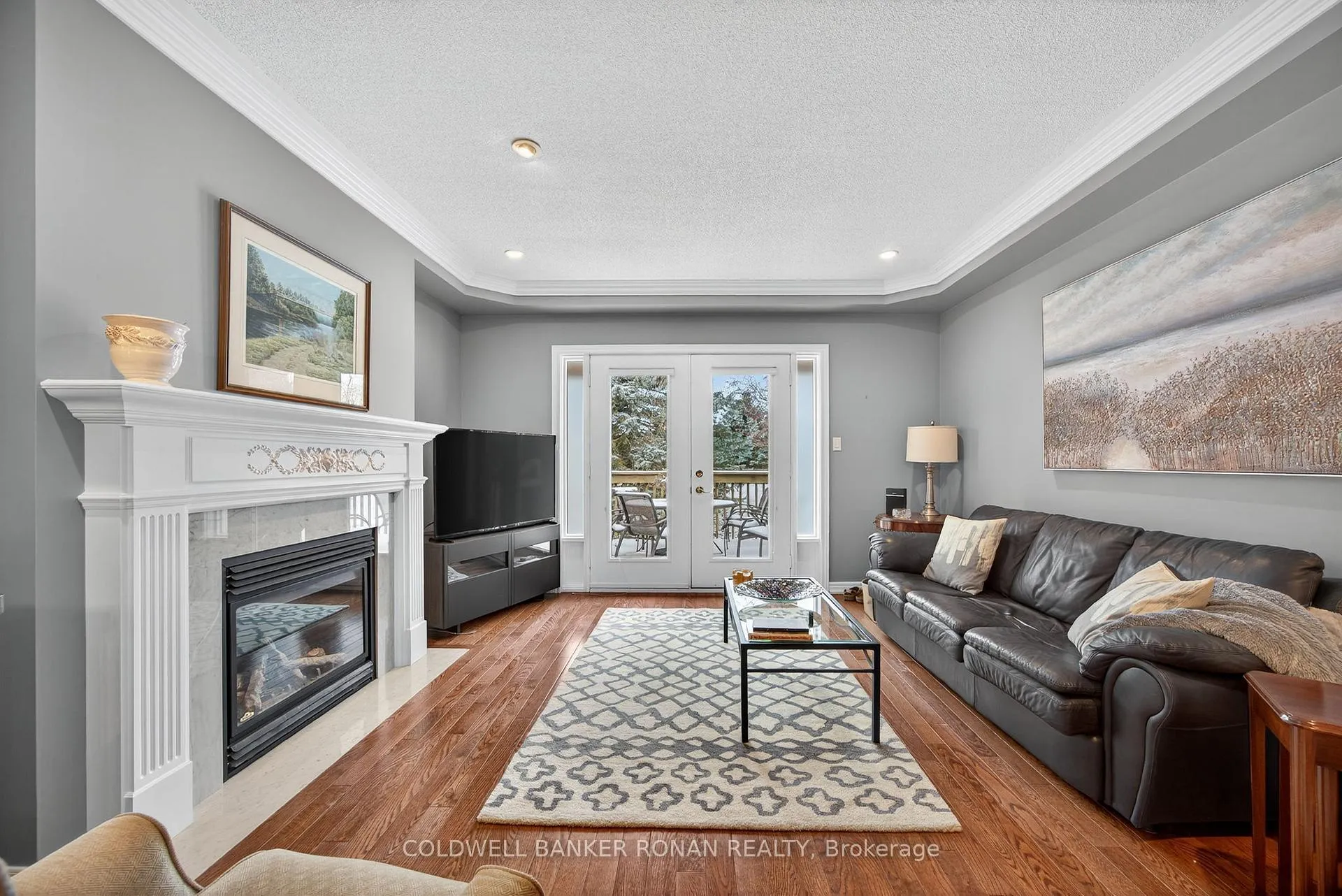 Photo 17 of 6 Via Amici, New Tecumseth, Rural New Tecumseth — HOMEH