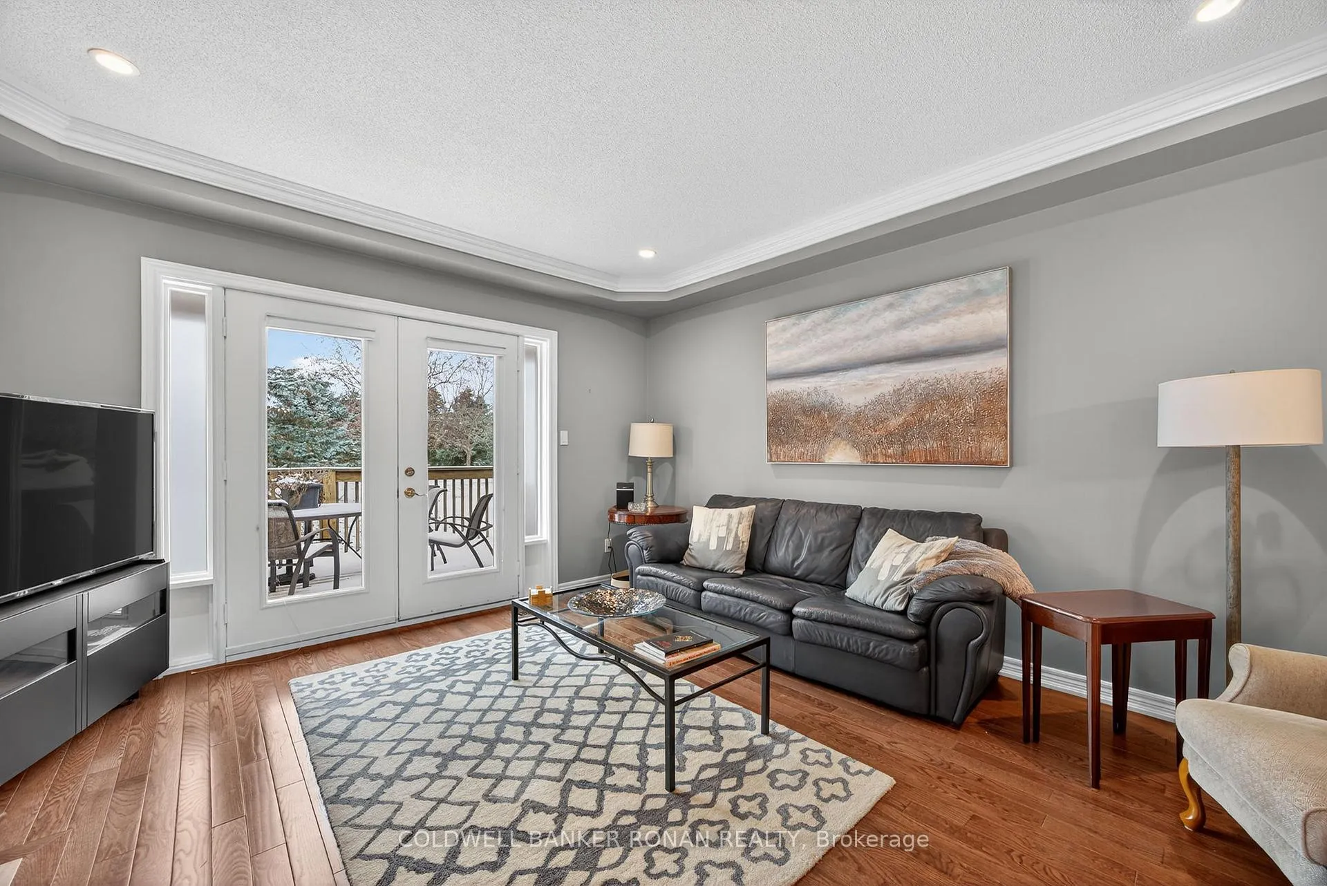 Photo 18 of 6 Via Amici, New Tecumseth, Rural New Tecumseth — HOMEH