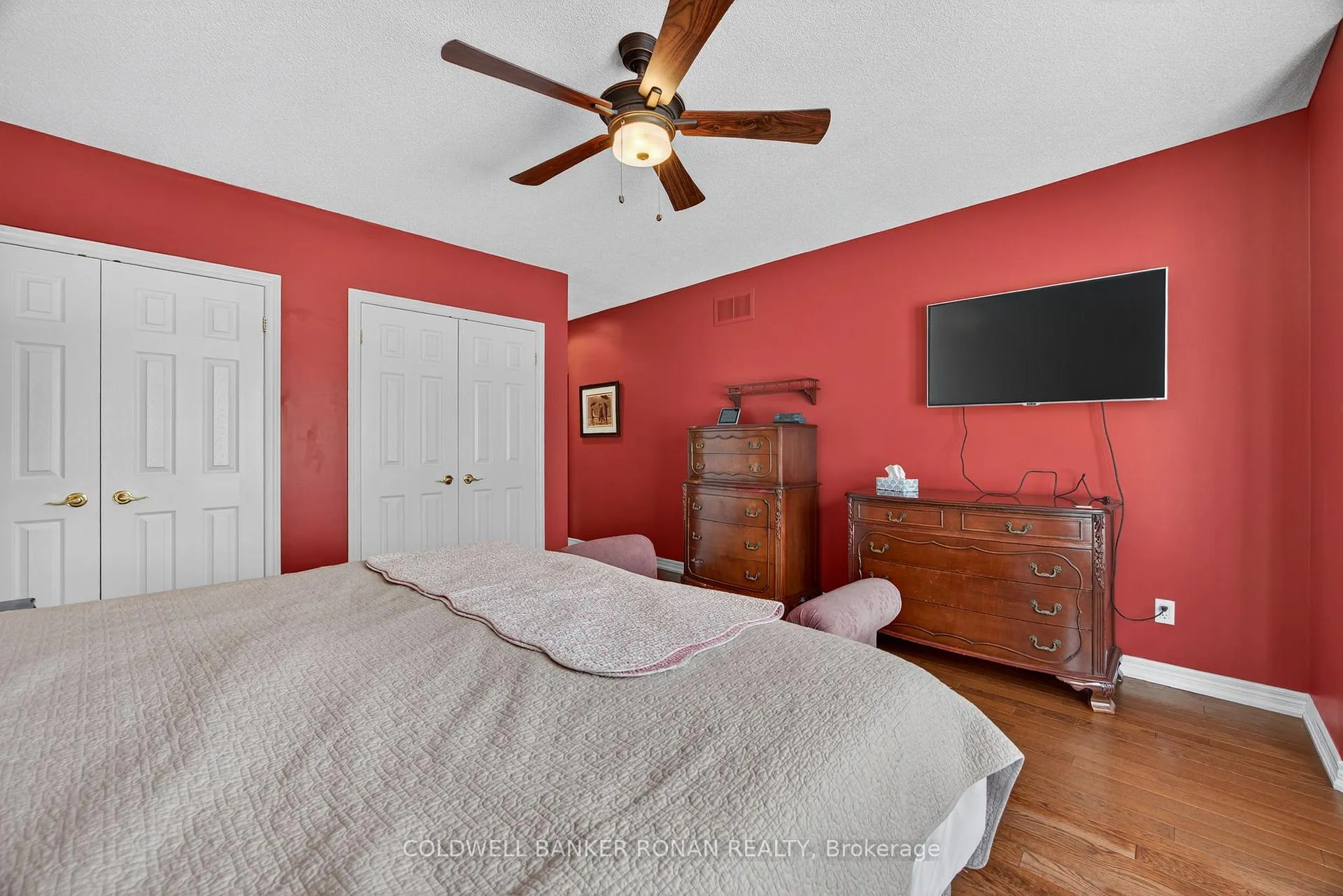 Photo 22 of 6 Via Amici, New Tecumseth, Rural New Tecumseth — HOMEH