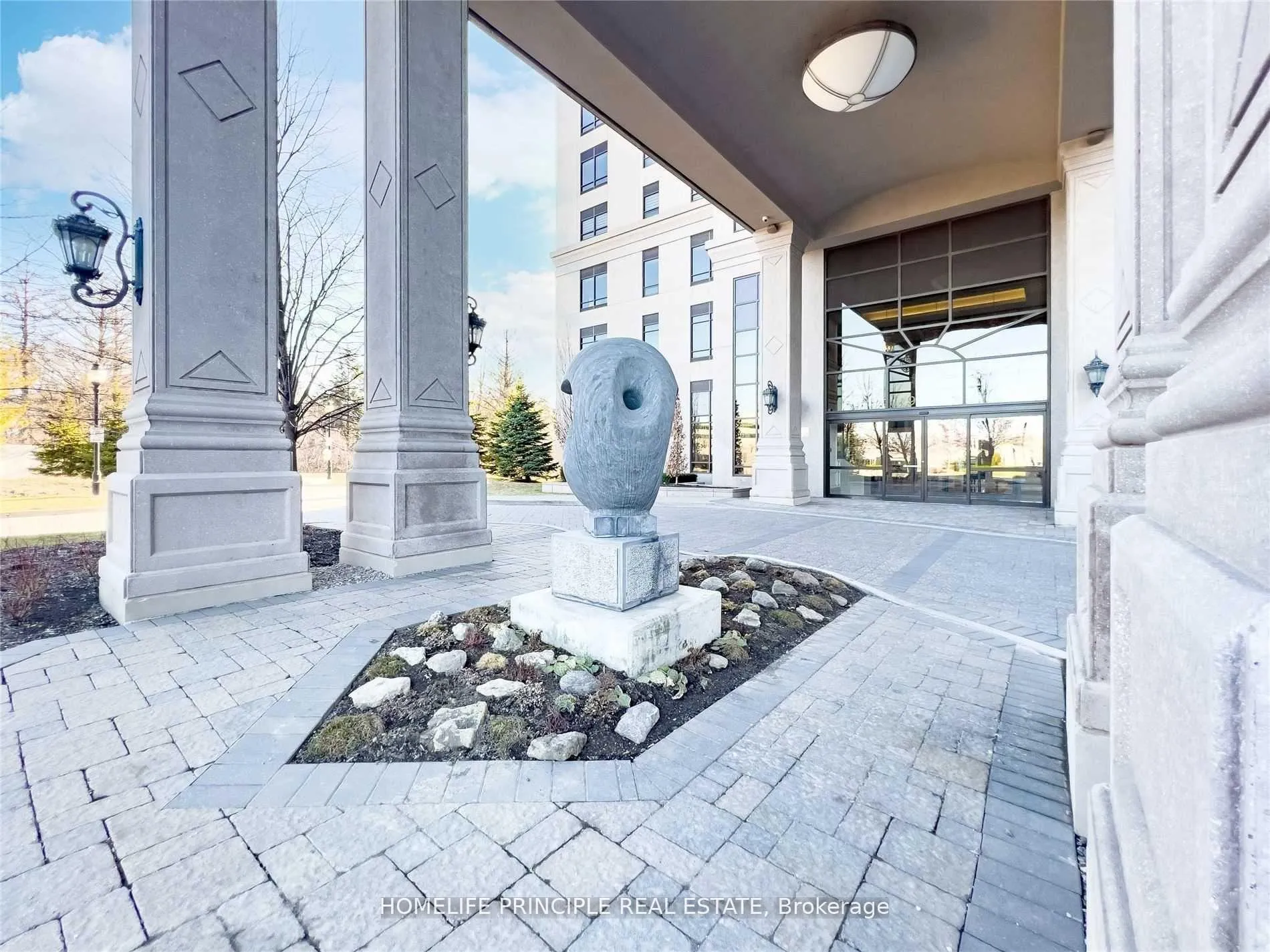 Photo 6 of Unit 1010, 9255 Jane Street, Vaughan, Concord — HOMEH