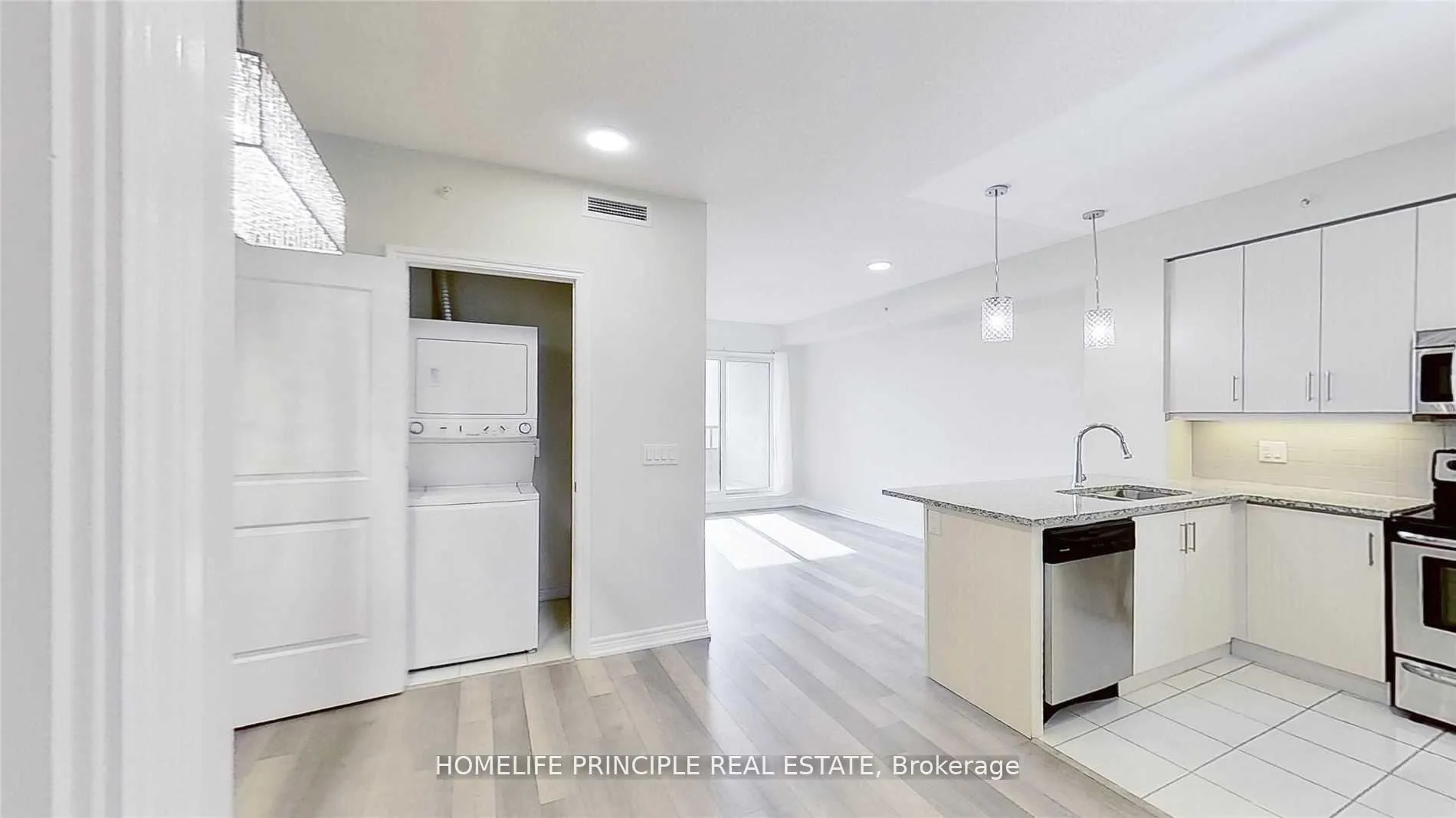 Photo 19 of Unit 1010, 9255 Jane Street, Vaughan, Concord — HOMEH