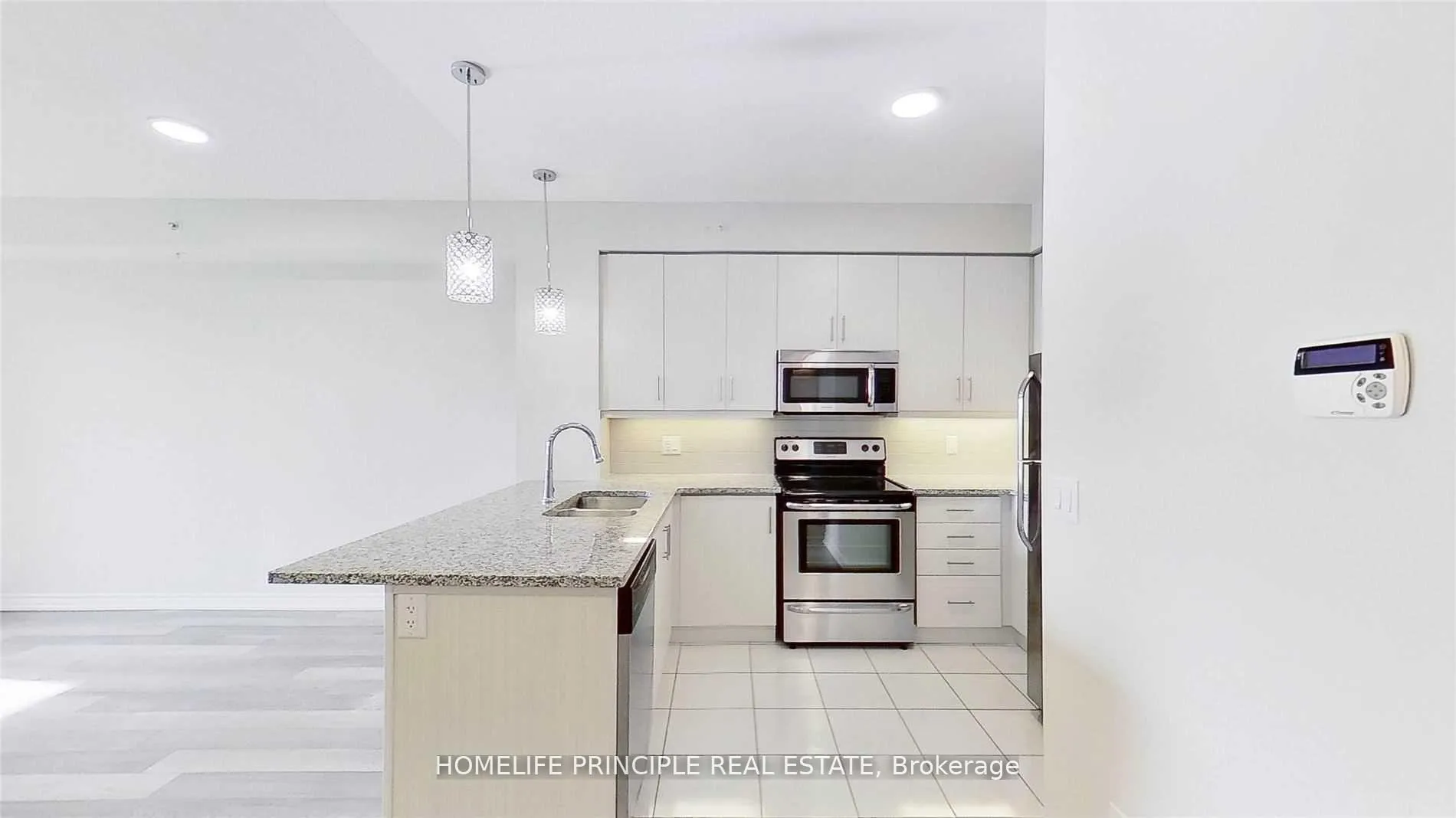 Photo 20 of Unit 1010, 9255 Jane Street, Vaughan, Concord — HOMEH