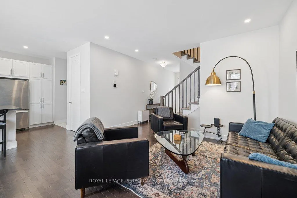 Photo 7 of 644 Crevier Walk, Ottawa, Chapel Hill South - Orleans Village — HOMEH
