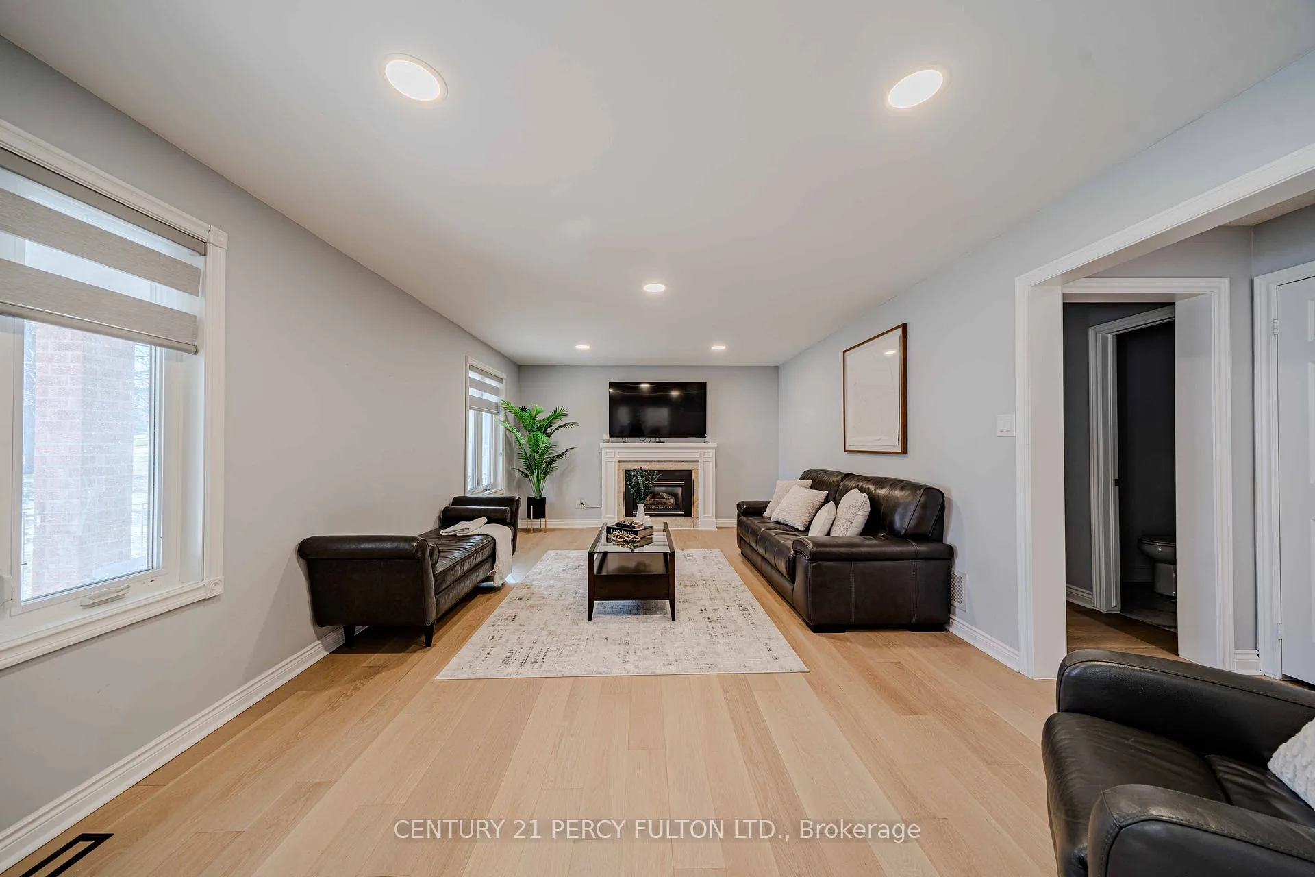 Photo 12 of 89 Beckenridge Drive, Markham, Milliken Mills East — HOMEH