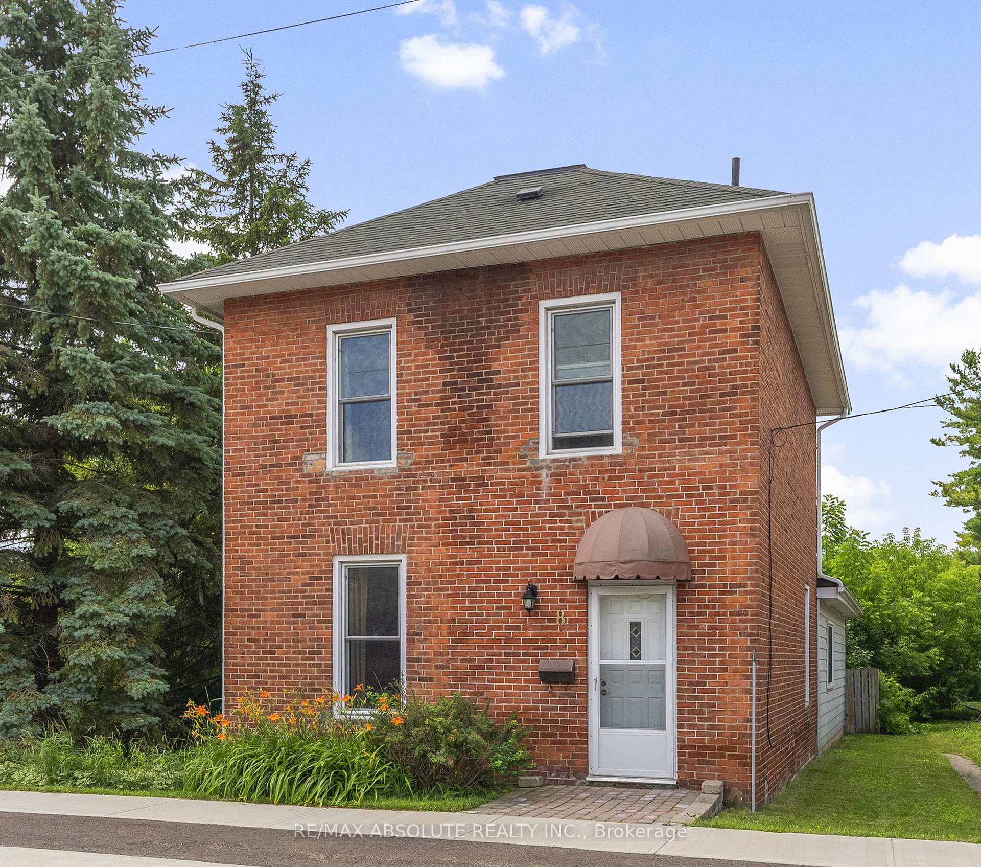 Photo 1 of 8 River Road, McNab/Braeside, Mcnab/Braeside Twps — HOMEH