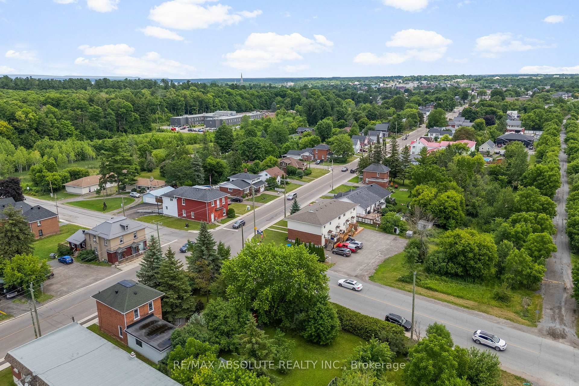 Photo 5 of 8 River Road, McNab/Braeside, Mcnab/Braeside Twps — HOMEH
