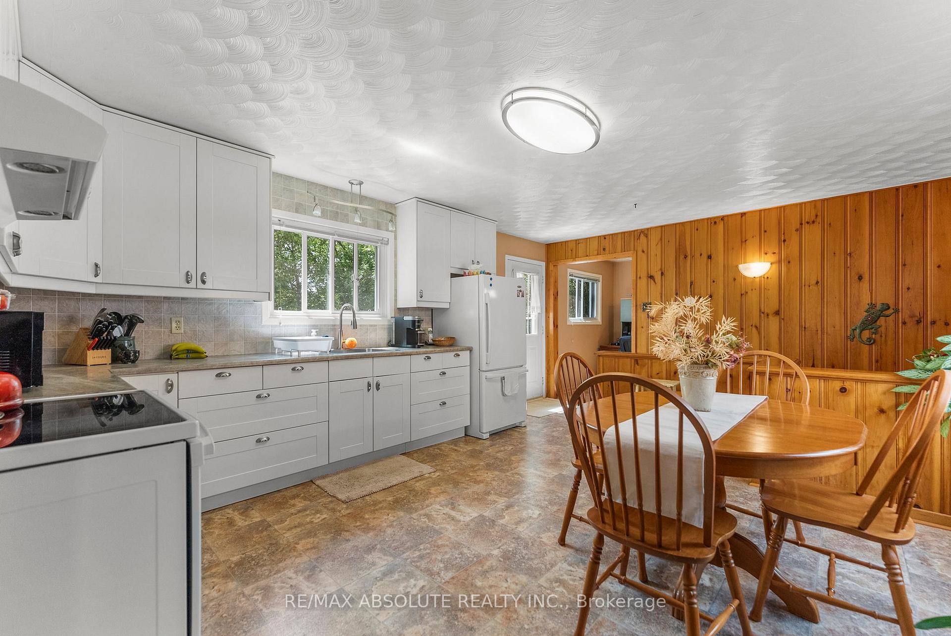Photo 13 of 8 River Road, McNab/Braeside, Mcnab/Braeside Twps — HOMEH