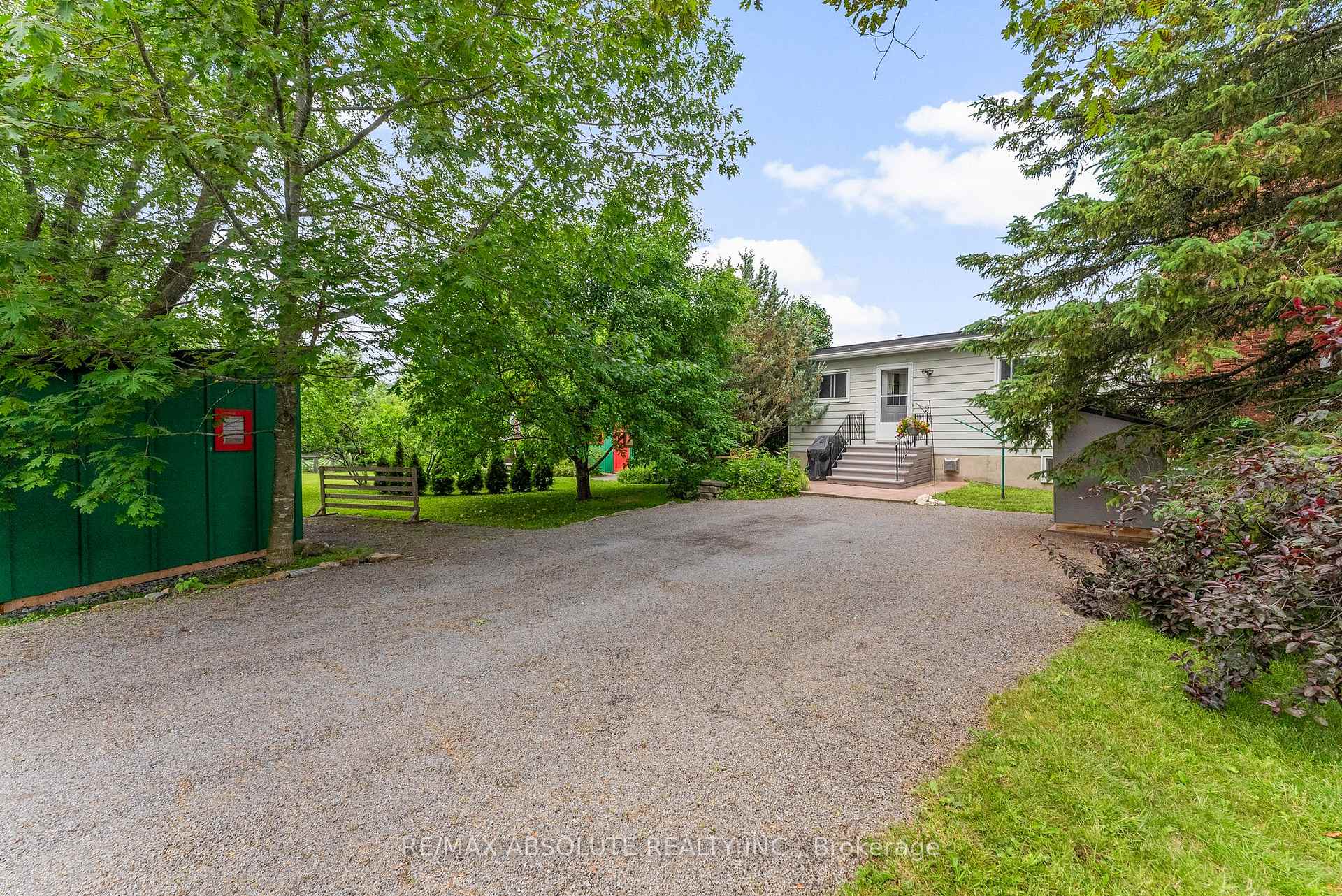 Photo 35 of 8 River Road, McNab/Braeside, Mcnab/Braeside Twps — HOMEH