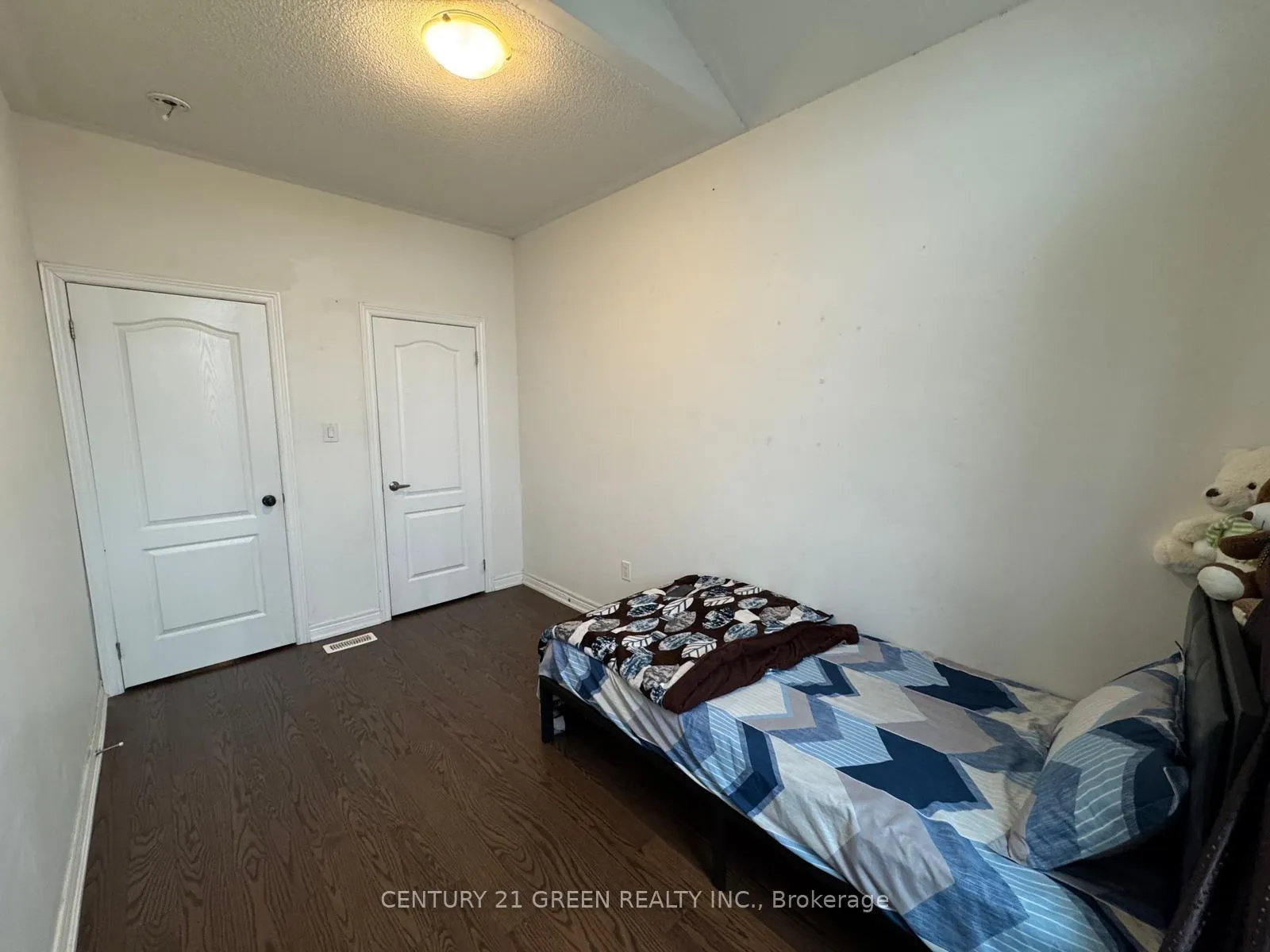 Photo 18 of Unit Upper, 51 Hashmi Place, Brampton, Credit Valley — HOMEH