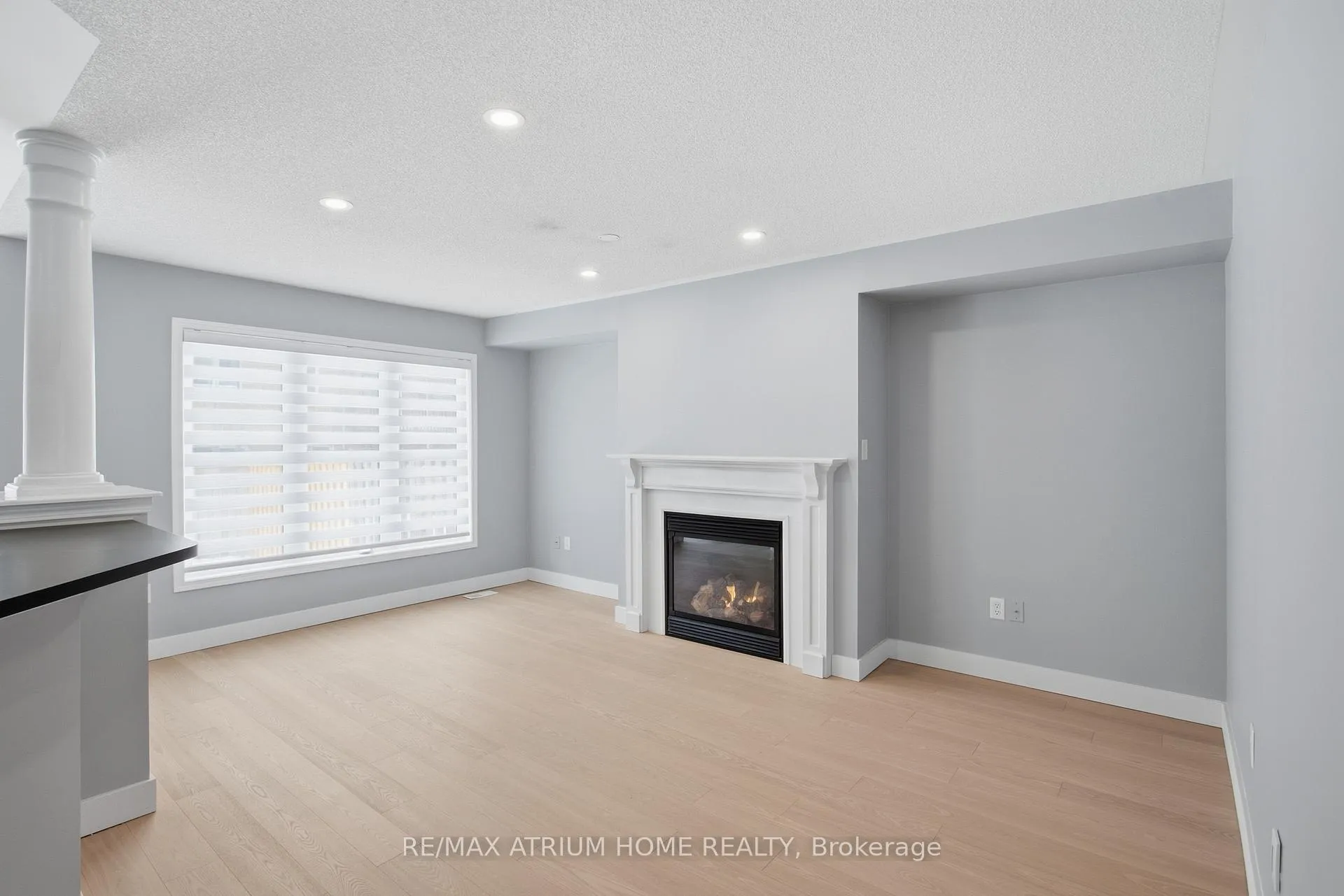 Photo 18 of 16 Kidd Circle, Aurora, Bayview Northeast — HOMEH
