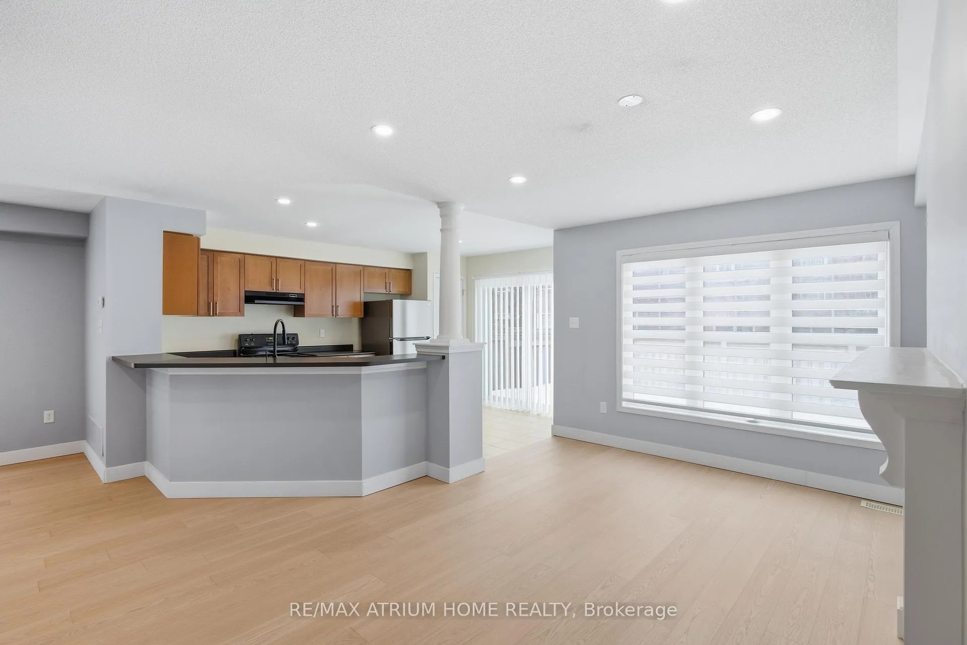 Photo 19 of 16 Kidd Circle, Aurora, Bayview Northeast — HOMEH